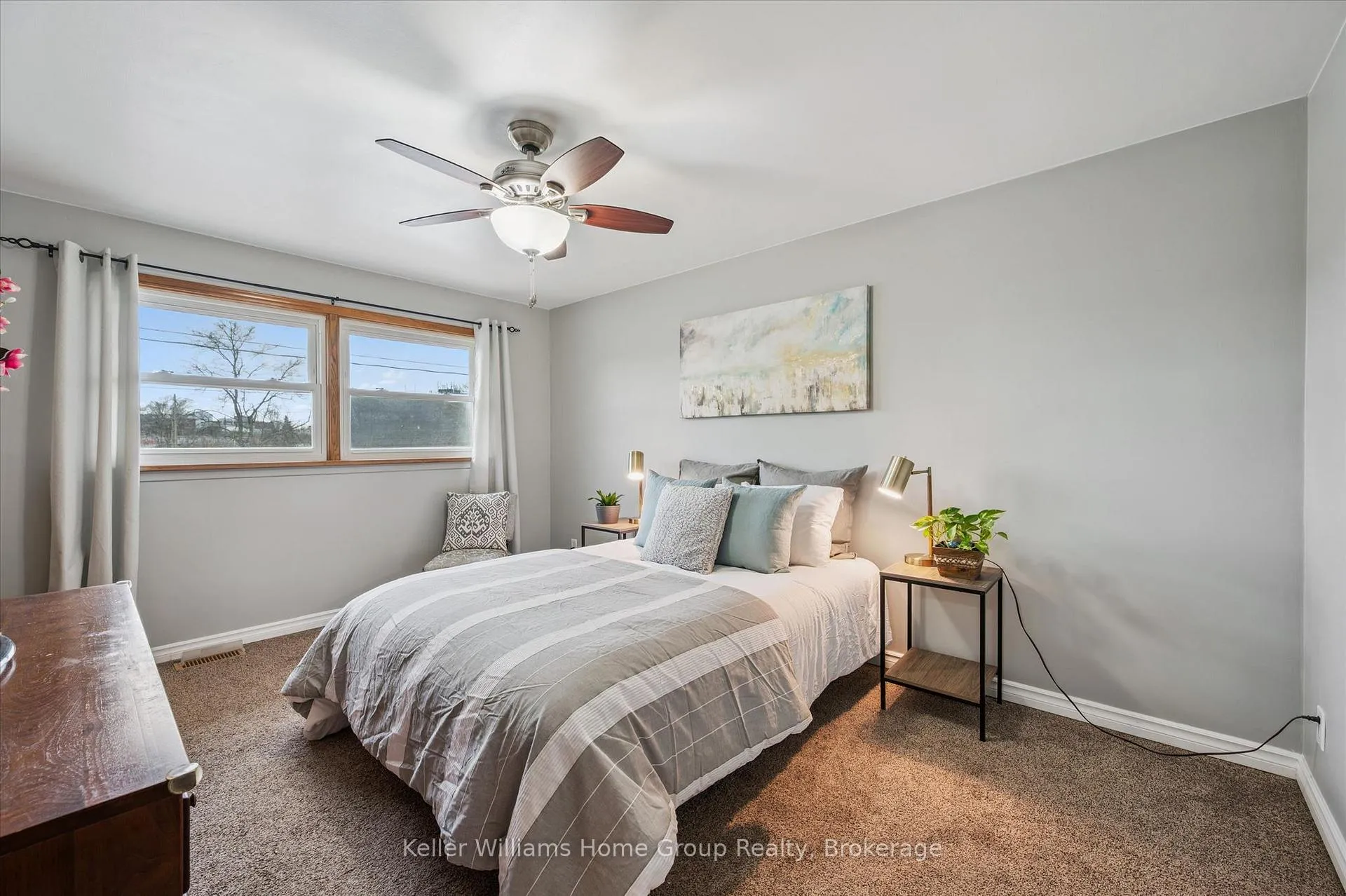 Photo 6 of 44 Meyer Drive, Guelph, St. George's — HOMEH