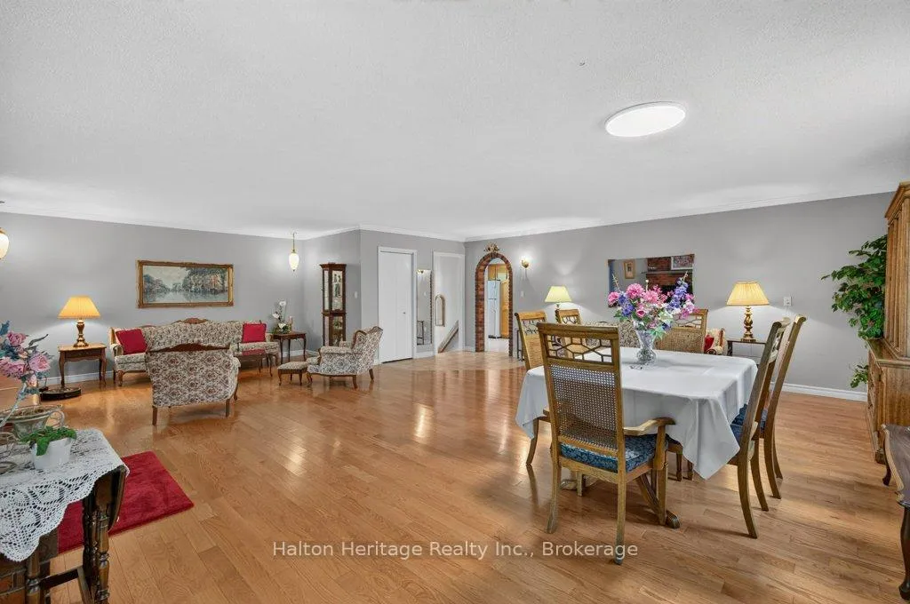 Photo 16 of 476 East 37th Street, Hamilton, Macassa — HOMEH
