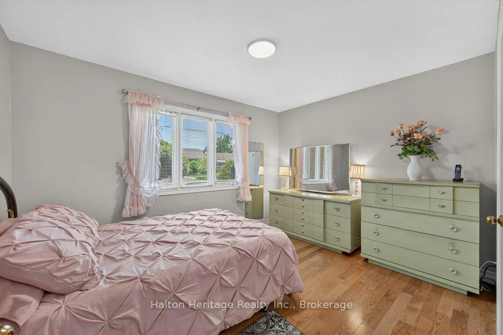 Photo 19 of 476 East 37th Street, Hamilton, Macassa — HOMEH