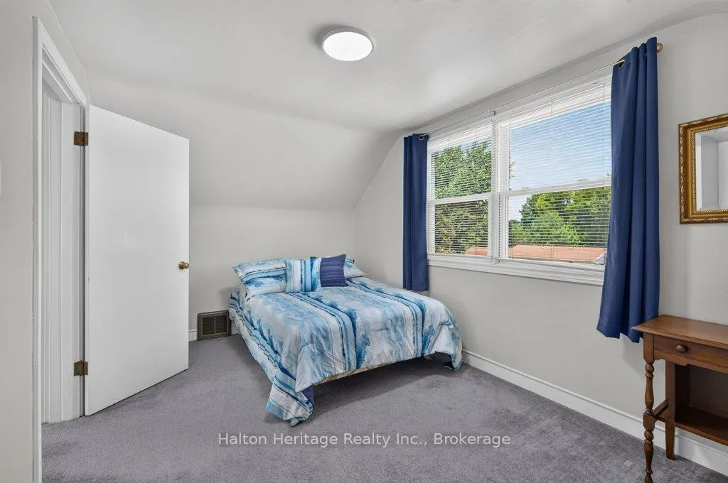 Photo 23 of 476 East 37th Street, Hamilton, Macassa — HOMEH