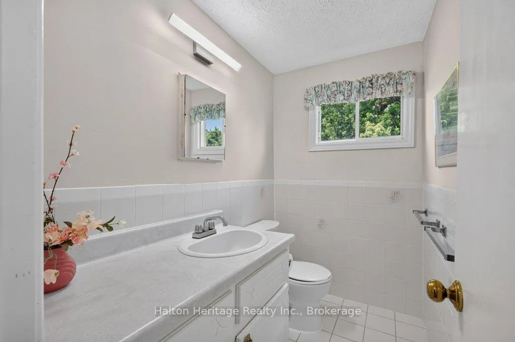 Photo 26 of 476 East 37th Street, Hamilton, Macassa — HOMEH