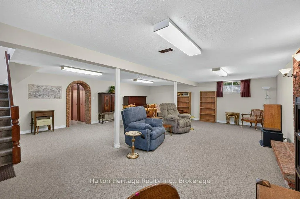 Photo 31 of 476 East 37th Street, Hamilton, Macassa — HOMEH
