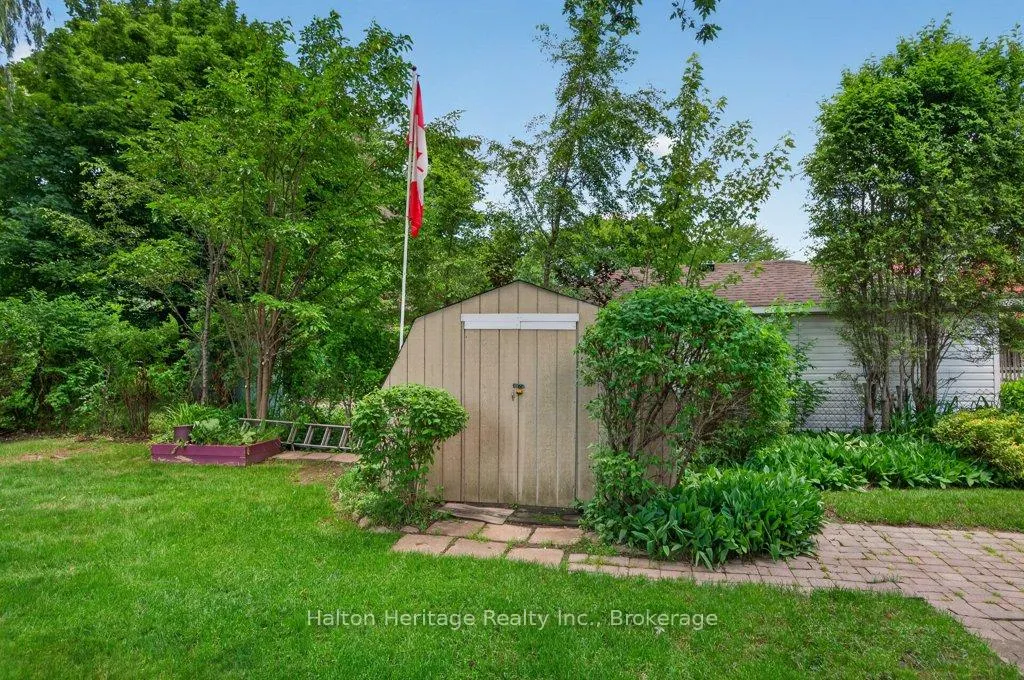 Photo 43 of 476 East 37th Street, Hamilton, Macassa — HOMEH