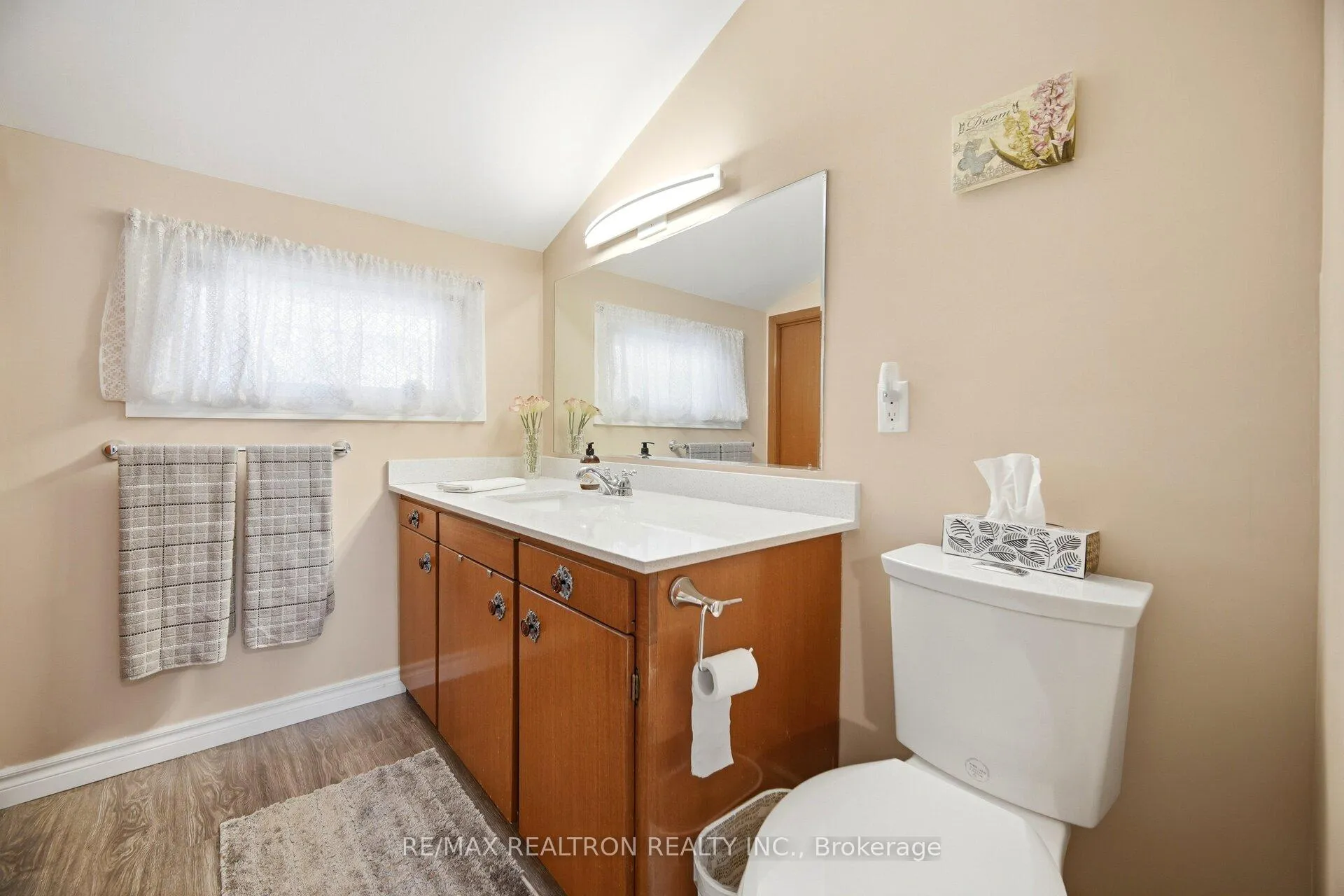 Photo 19 of 14426 Jane Street, King, Rural King — HOMEH