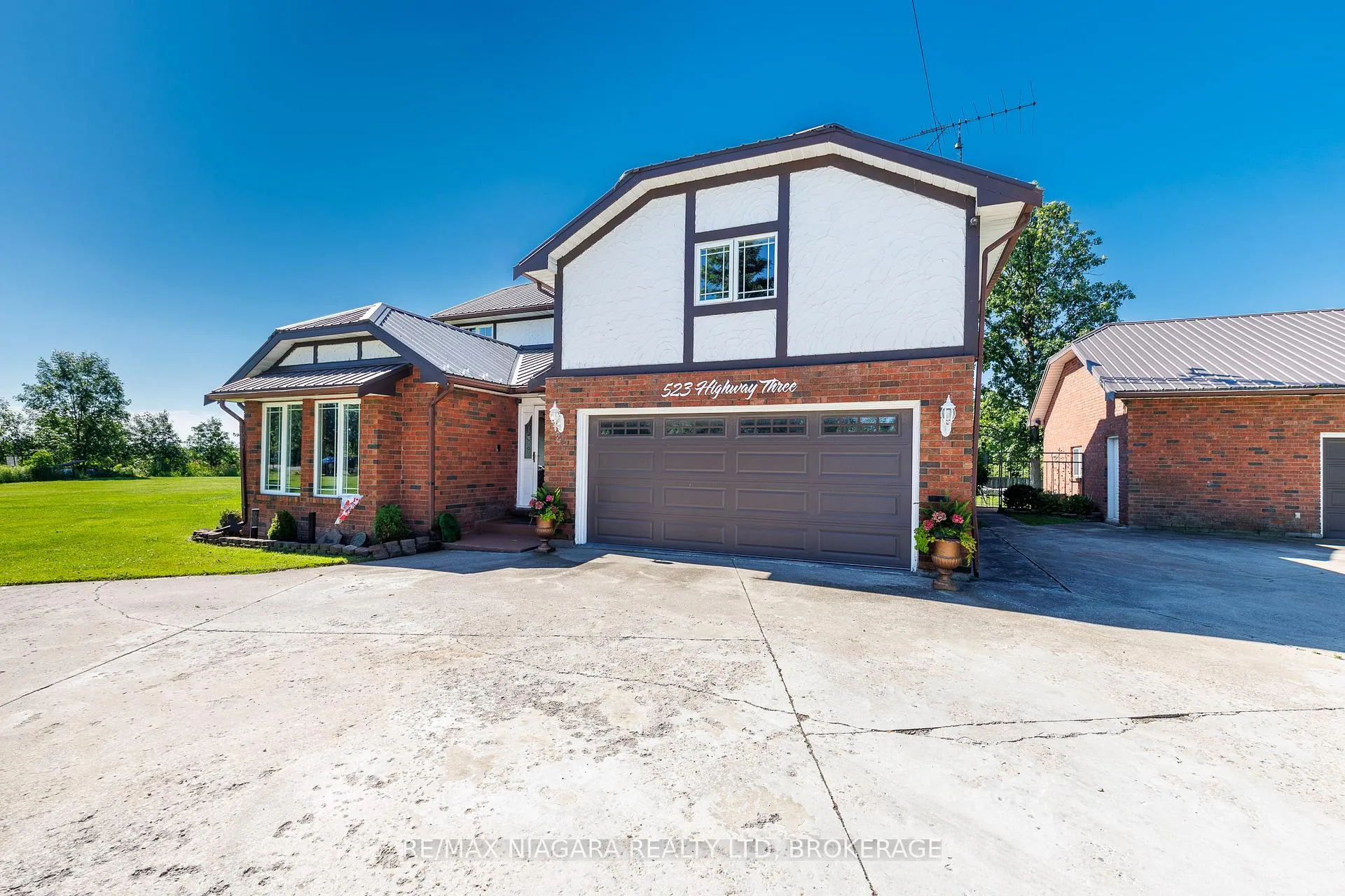 Photo 8 of 523 Hwy 3, Port Colborne, Killaly East — HOMEH