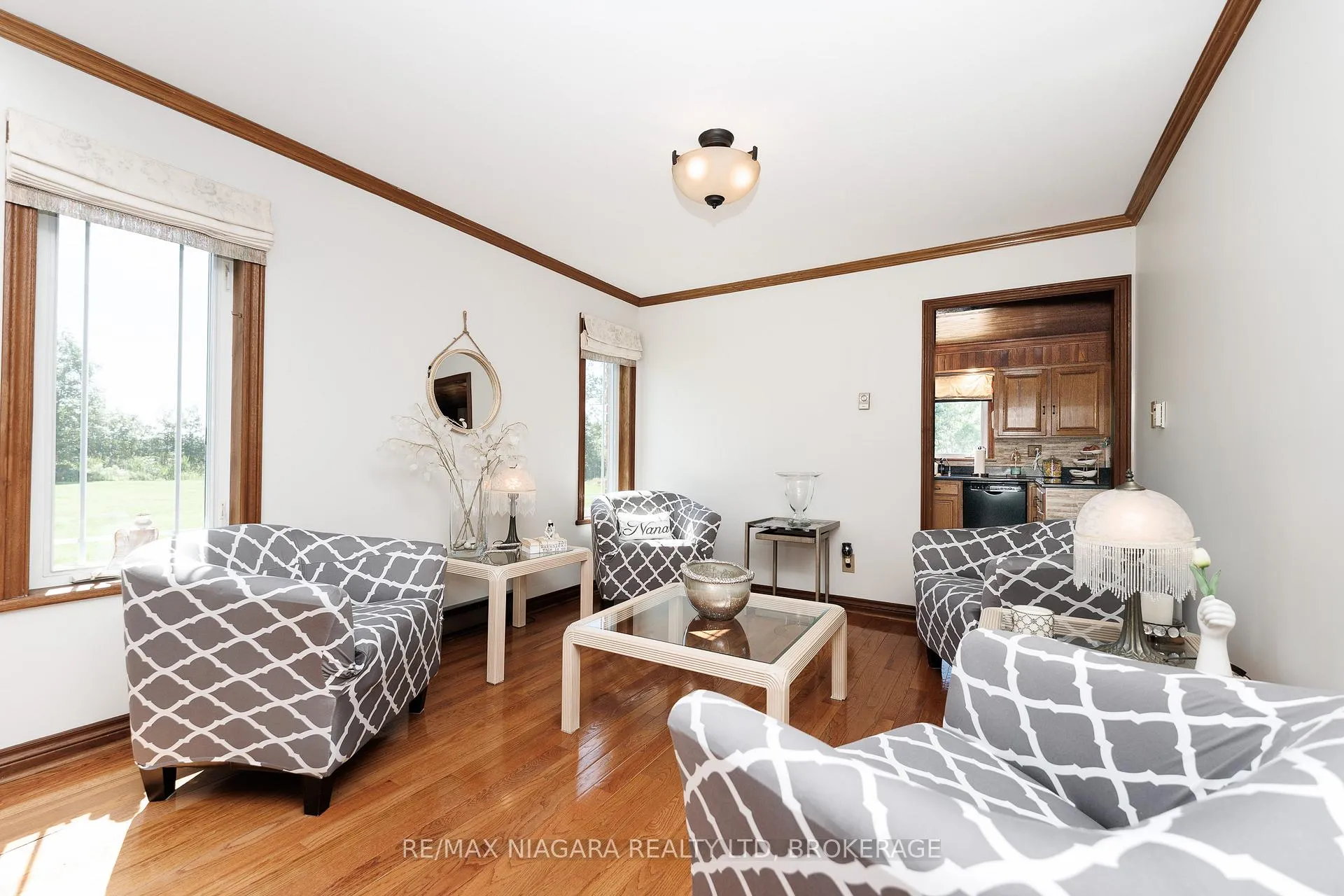 Photo 20 of 523 Hwy 3, Port Colborne, Killaly East — HOMEH