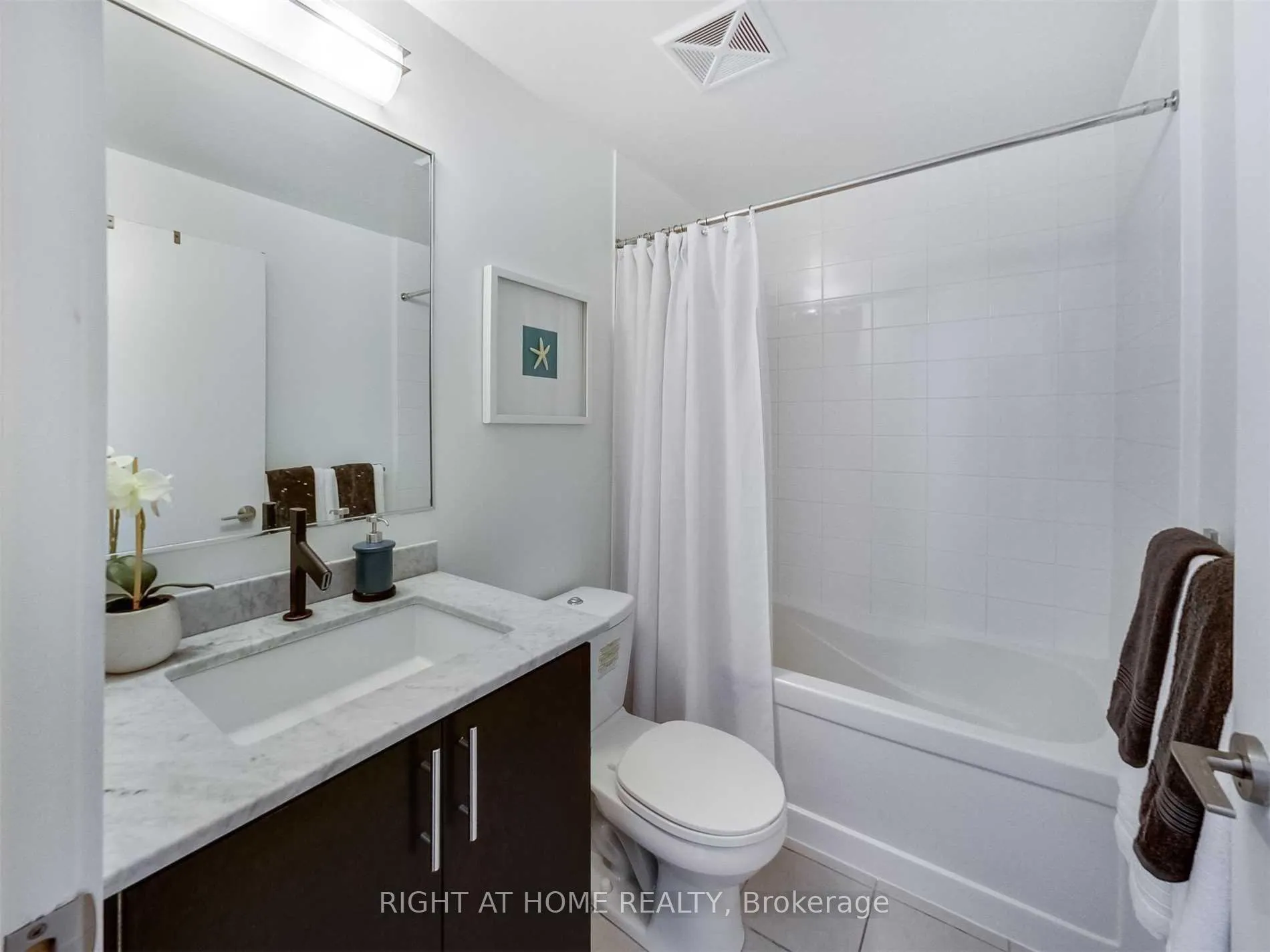 Photo 10 of Unit 510, 260 Sackville Street, Toronto, Regent Park — HOMEH