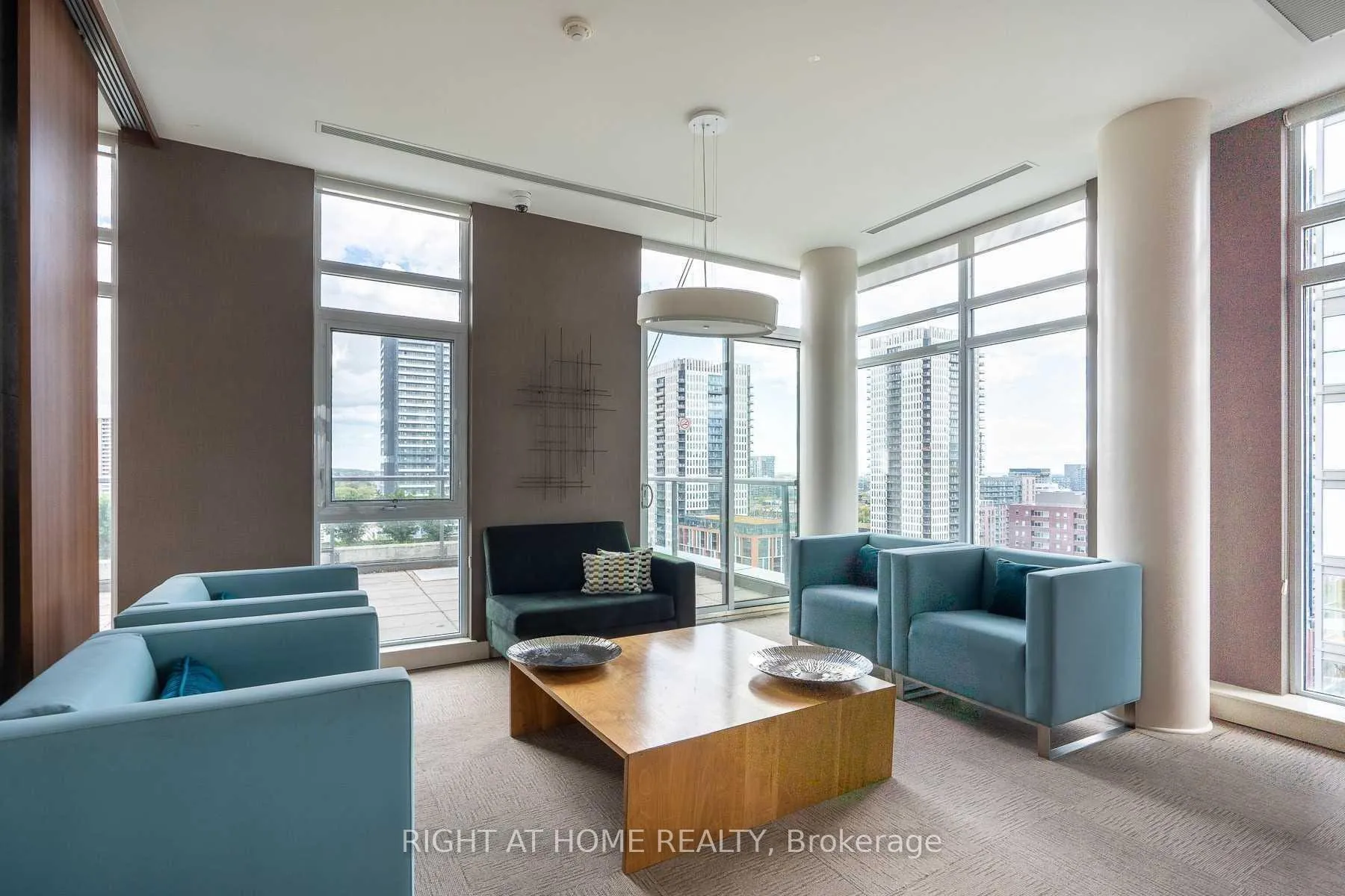 Photo 30 of Unit 510, 260 Sackville Street, Toronto, Regent Park — HOMEH
