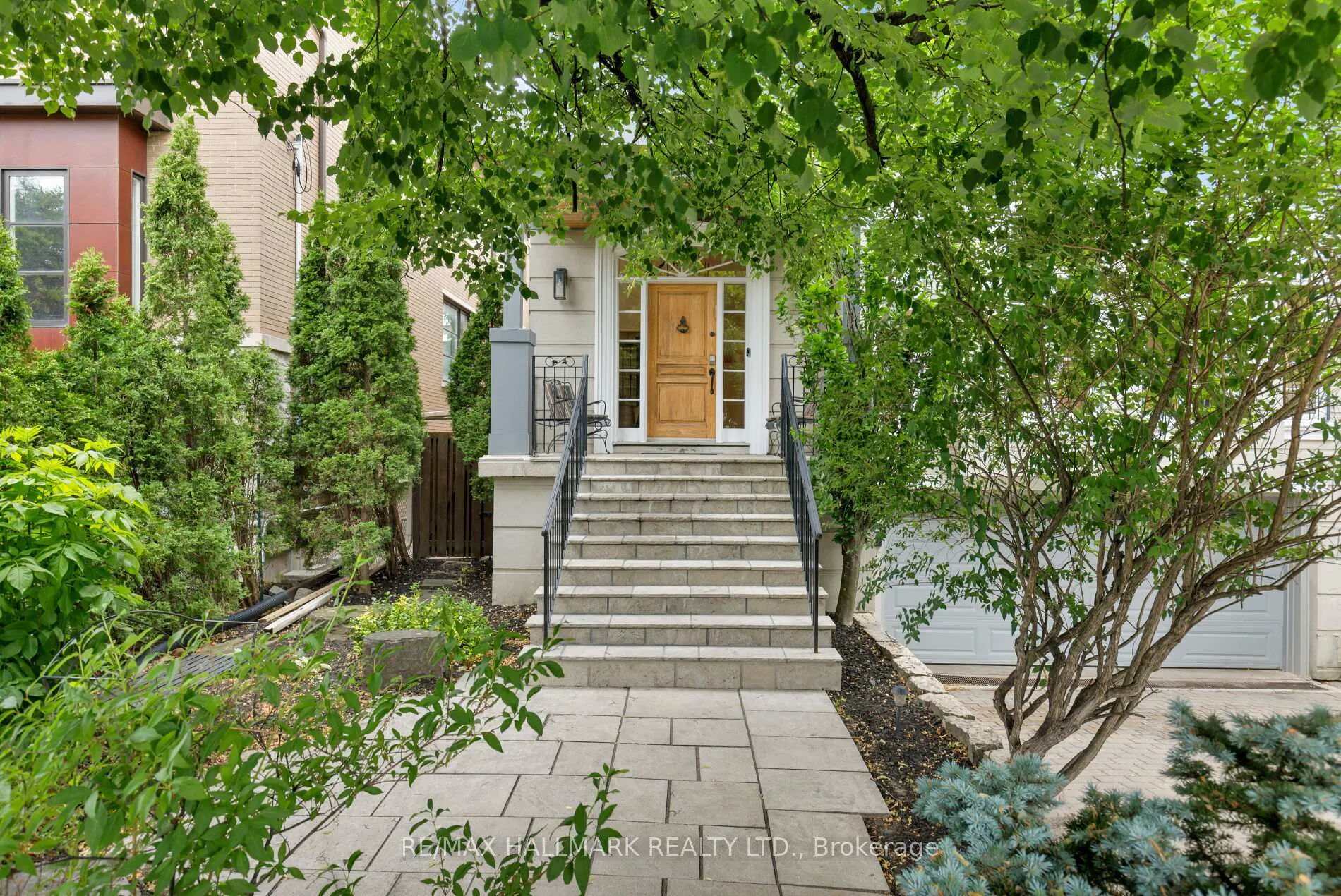 Photo 3 of 367 Brooke Avenue, Toronto, Bedford Park-Nortown — HOMEH