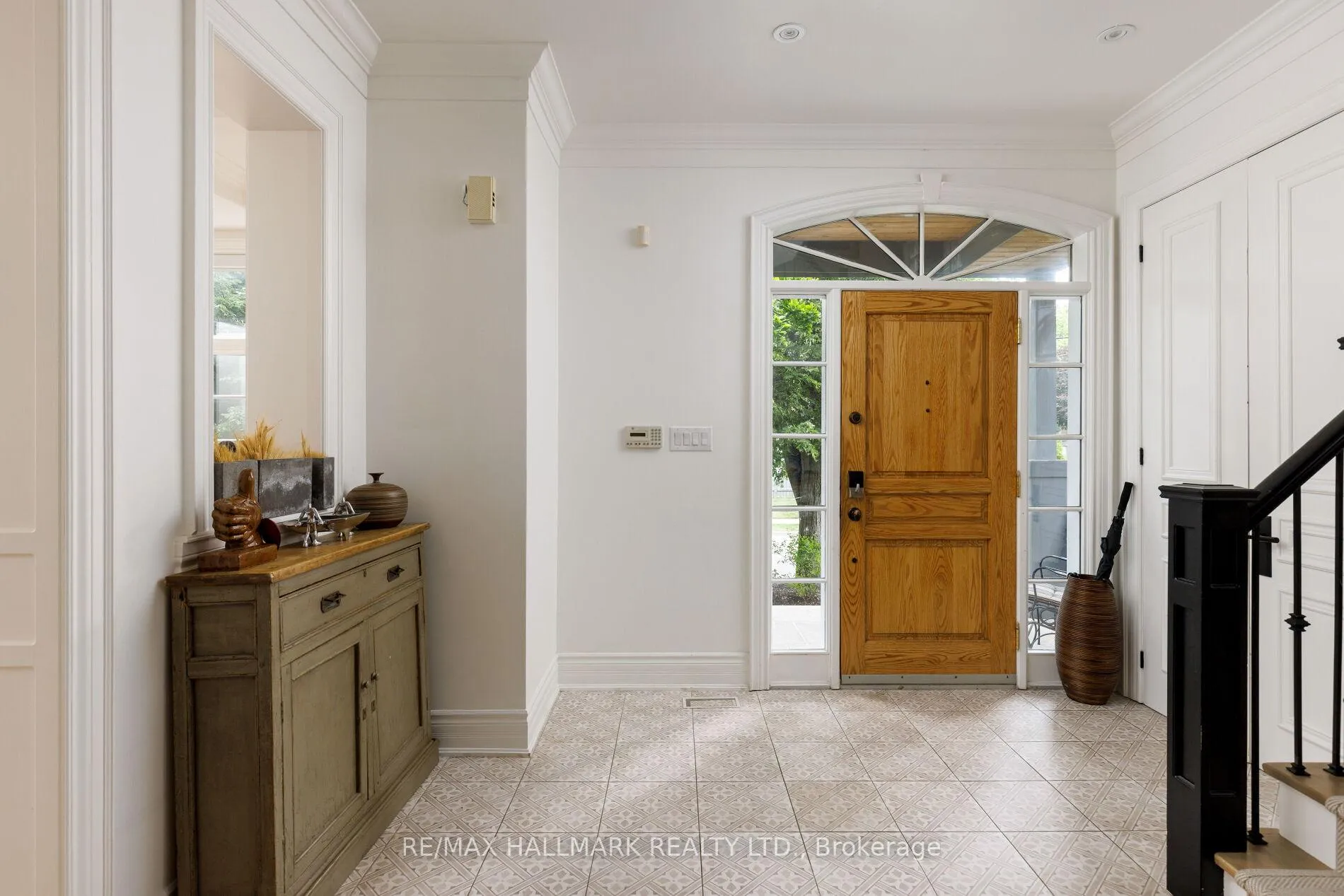 Photo 4 of 367 Brooke Avenue, Toronto, Bedford Park-Nortown — HOMEH