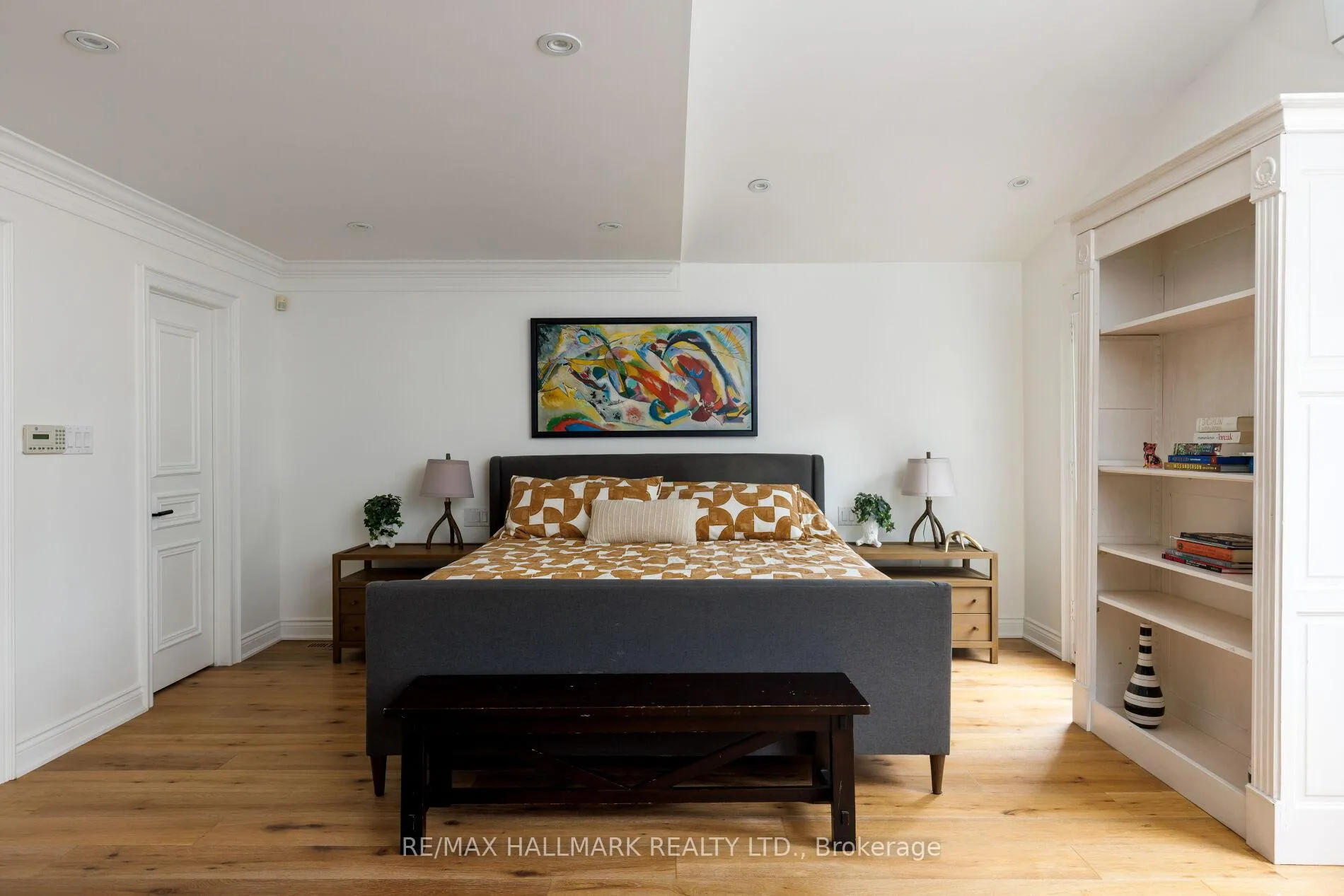 Photo 23 of 367 Brooke Avenue, Toronto, Bedford Park-Nortown — HOMEH