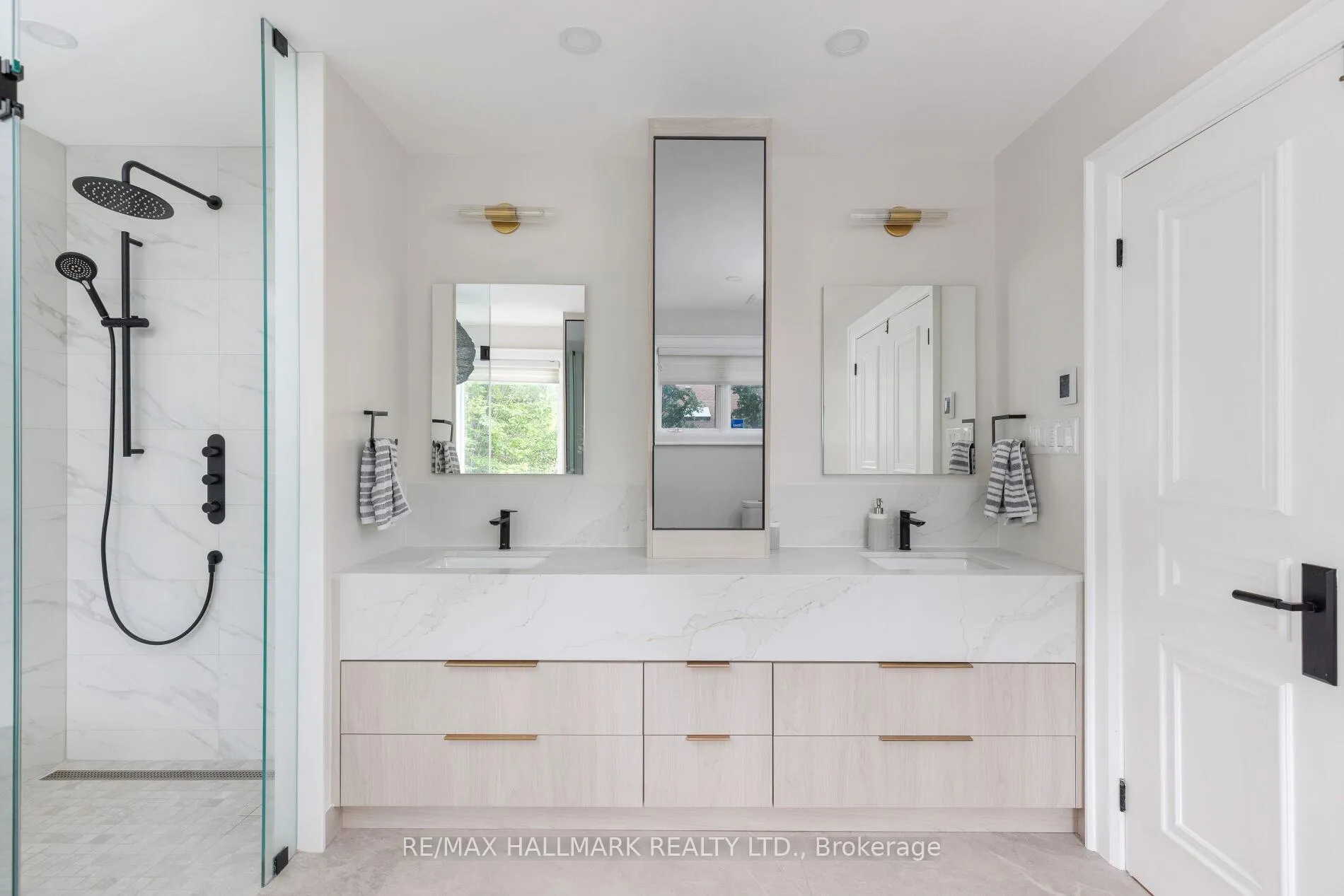Photo 27 of 367 Brooke Avenue, Toronto, Bedford Park-Nortown — HOMEH