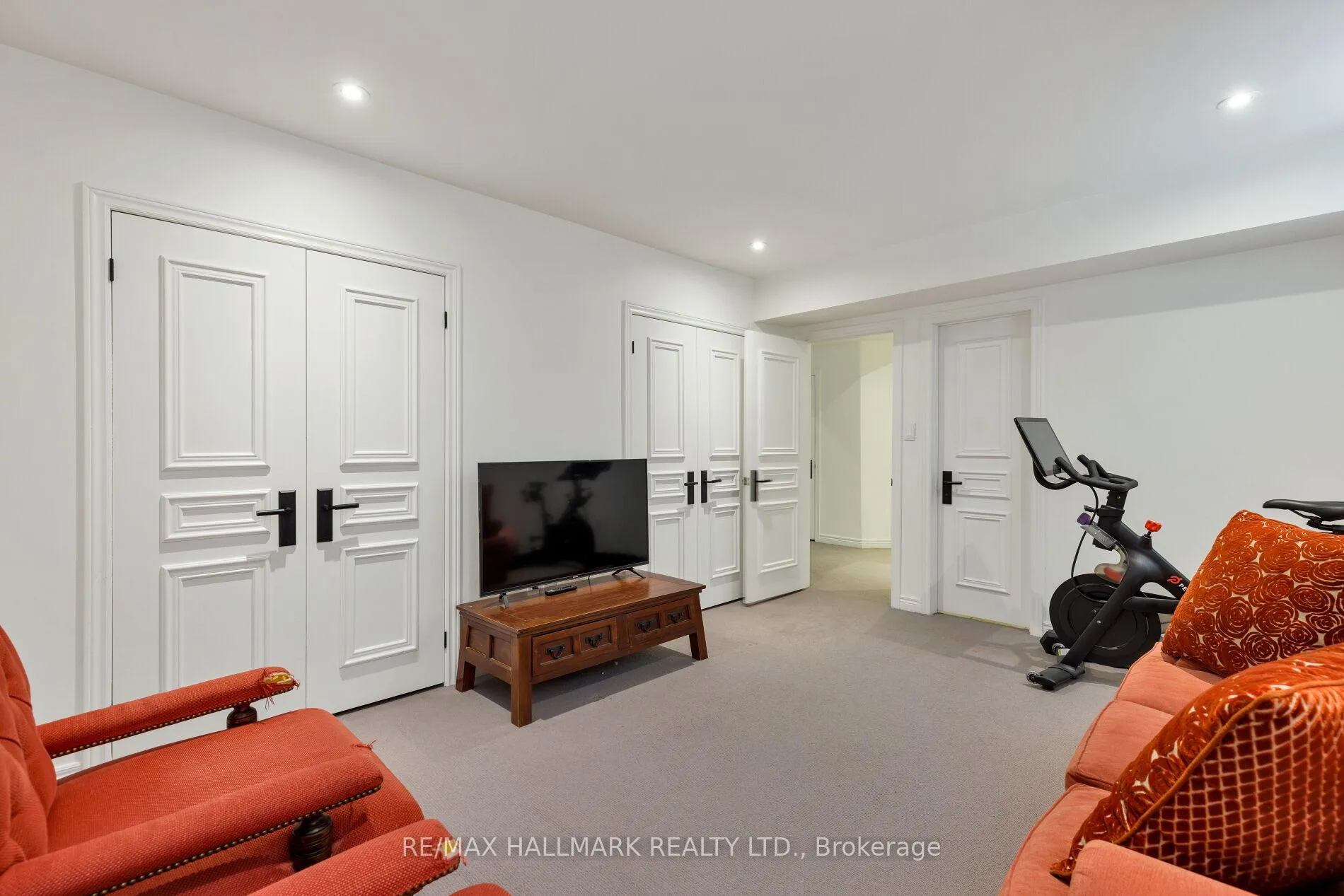 Photo 43 of 367 Brooke Avenue, Toronto, Bedford Park-Nortown — HOMEH