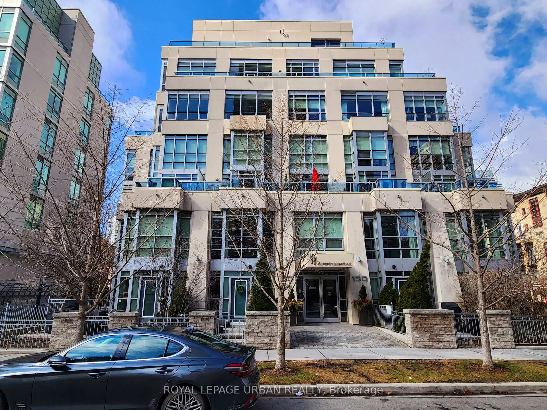 Front of Unit L201, 150 Homewood Avenue