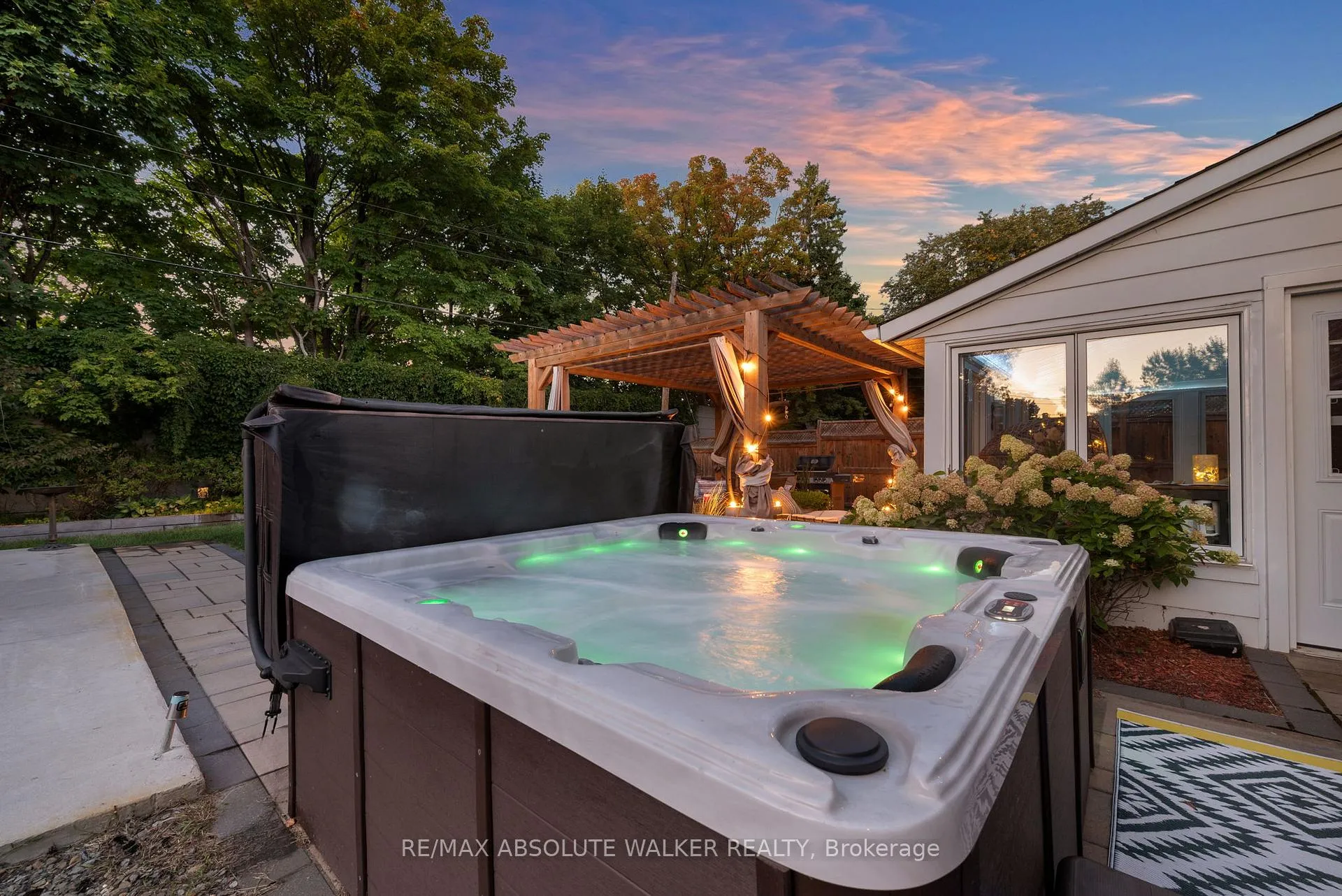 Photo 5 of 1099 Minnetonka Road, Ottawa, Kenson Park — HOMEH