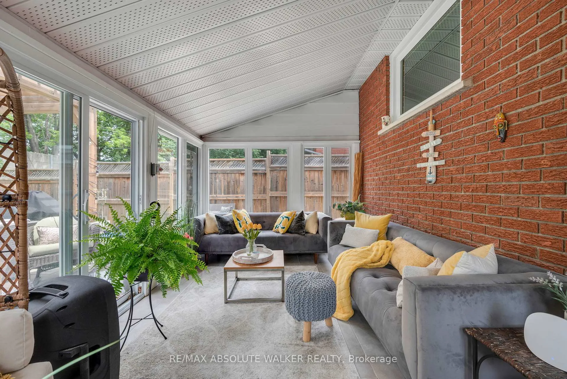 Photo 35 of 1099 Minnetonka Road, Ottawa, Kenson Park — HOMEH