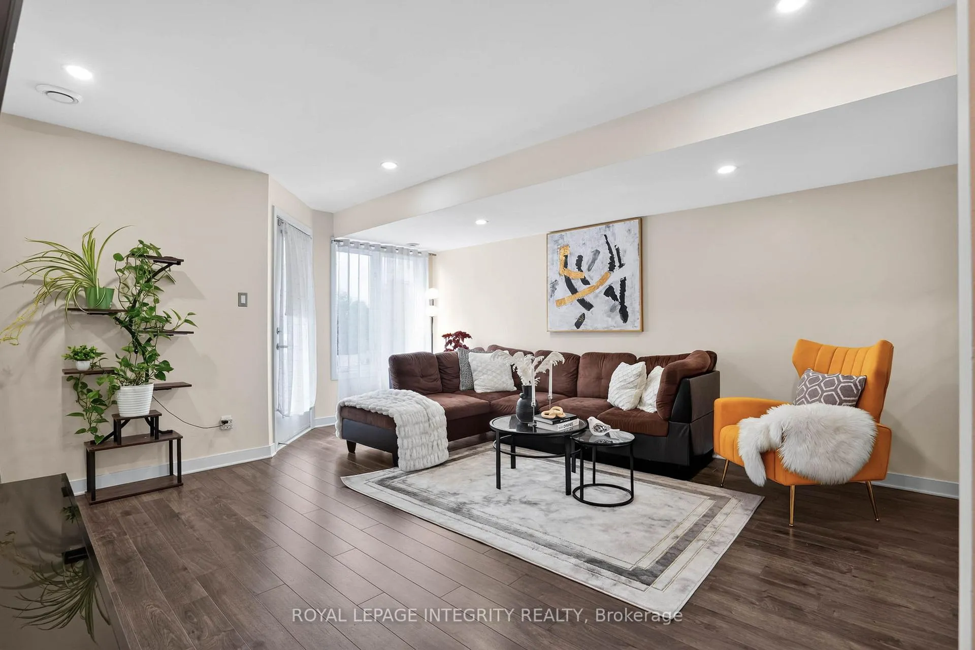 Photo 5 of Unit C, 4528 Innes Road, Ottawa, Avalon East — HOMEH