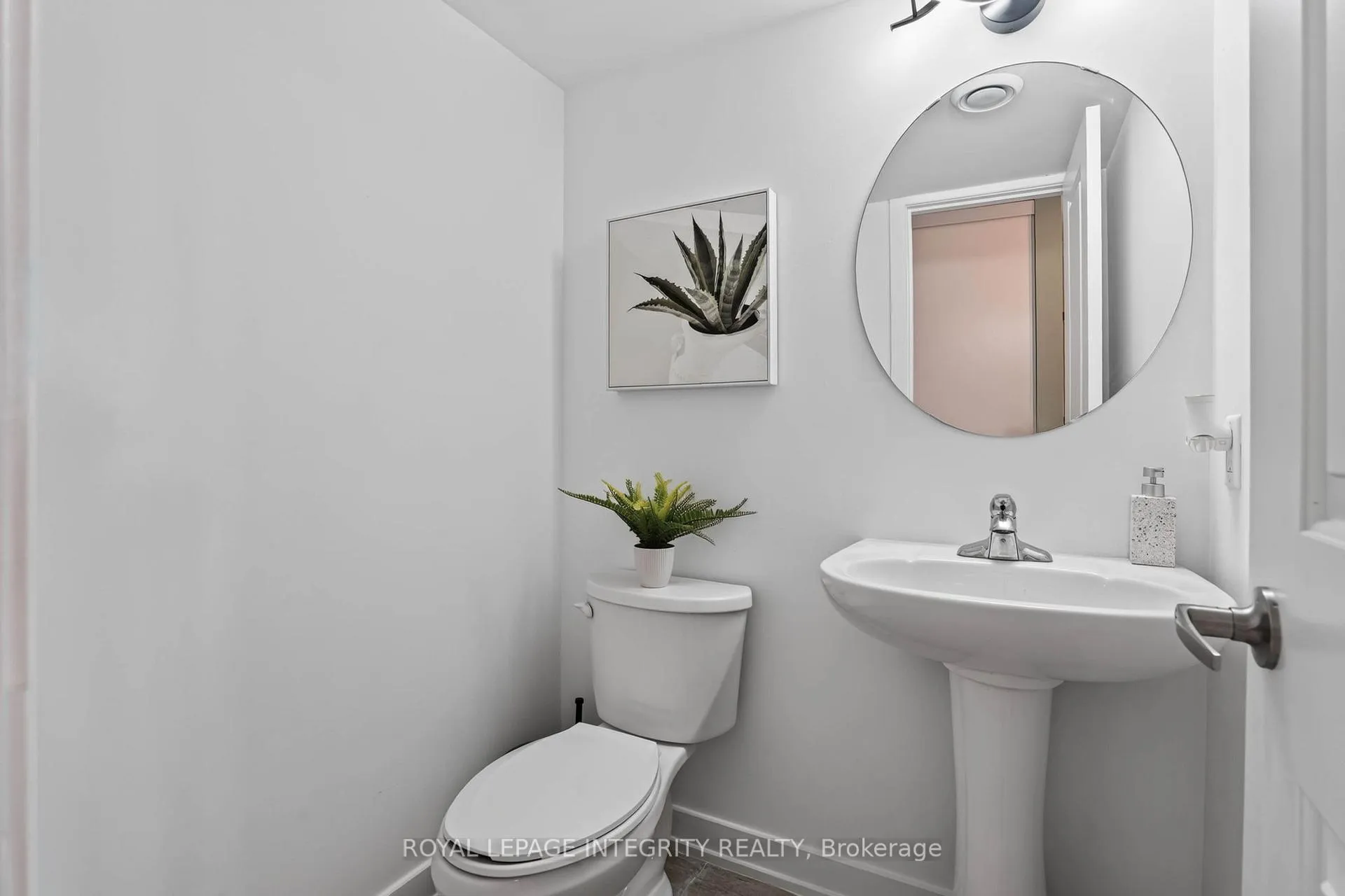 Photo 11 of Unit C, 4528 Innes Road, Ottawa, Avalon East — HOMEH
