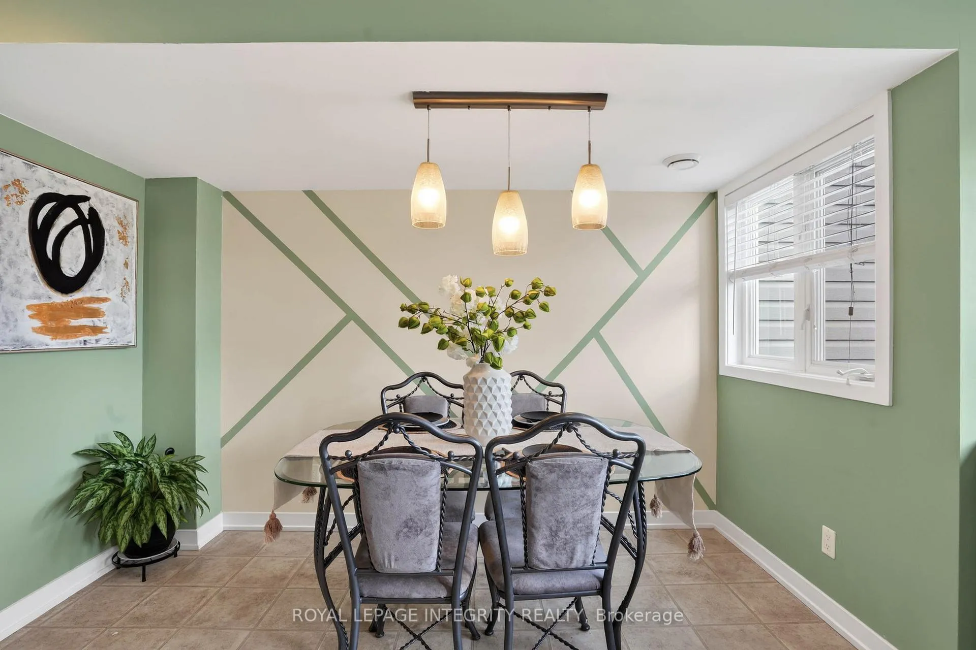 Photo 13 of Unit C, 4528 Innes Road, Ottawa, Avalon East — HOMEH