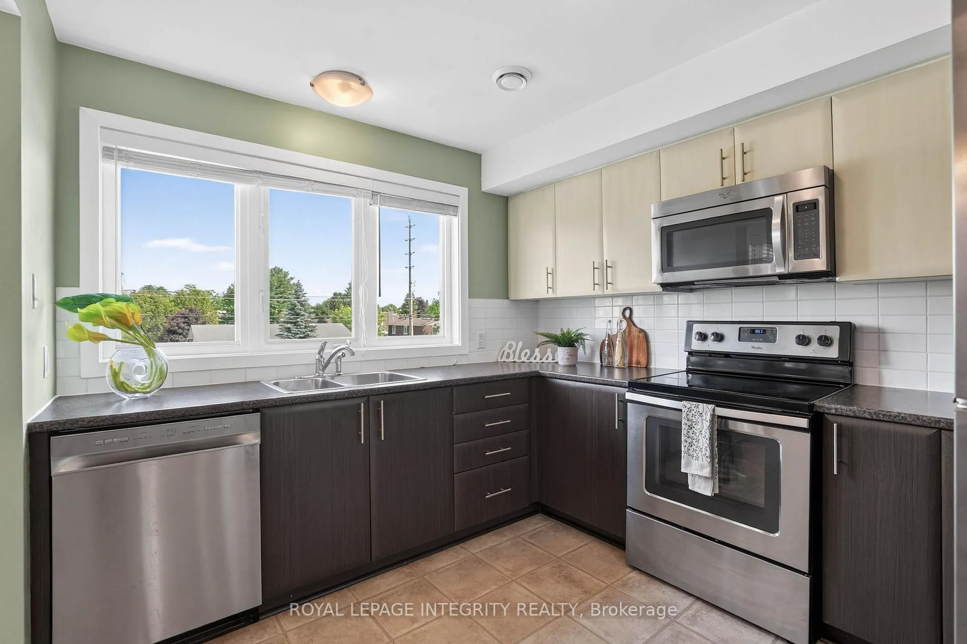 Photo 16 of Unit C, 4528 Innes Road, Ottawa, Avalon East — HOMEH