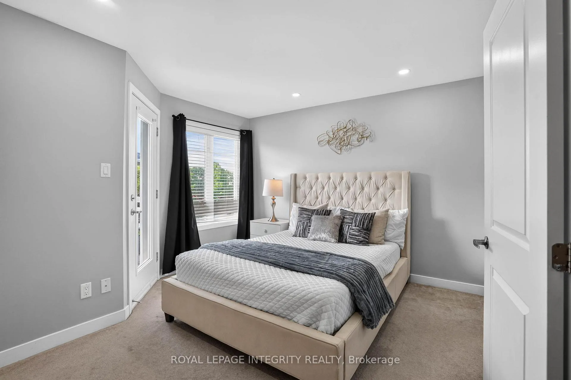 Photo 23 of Unit C, 4528 Innes Road, Ottawa, Avalon East — HOMEH