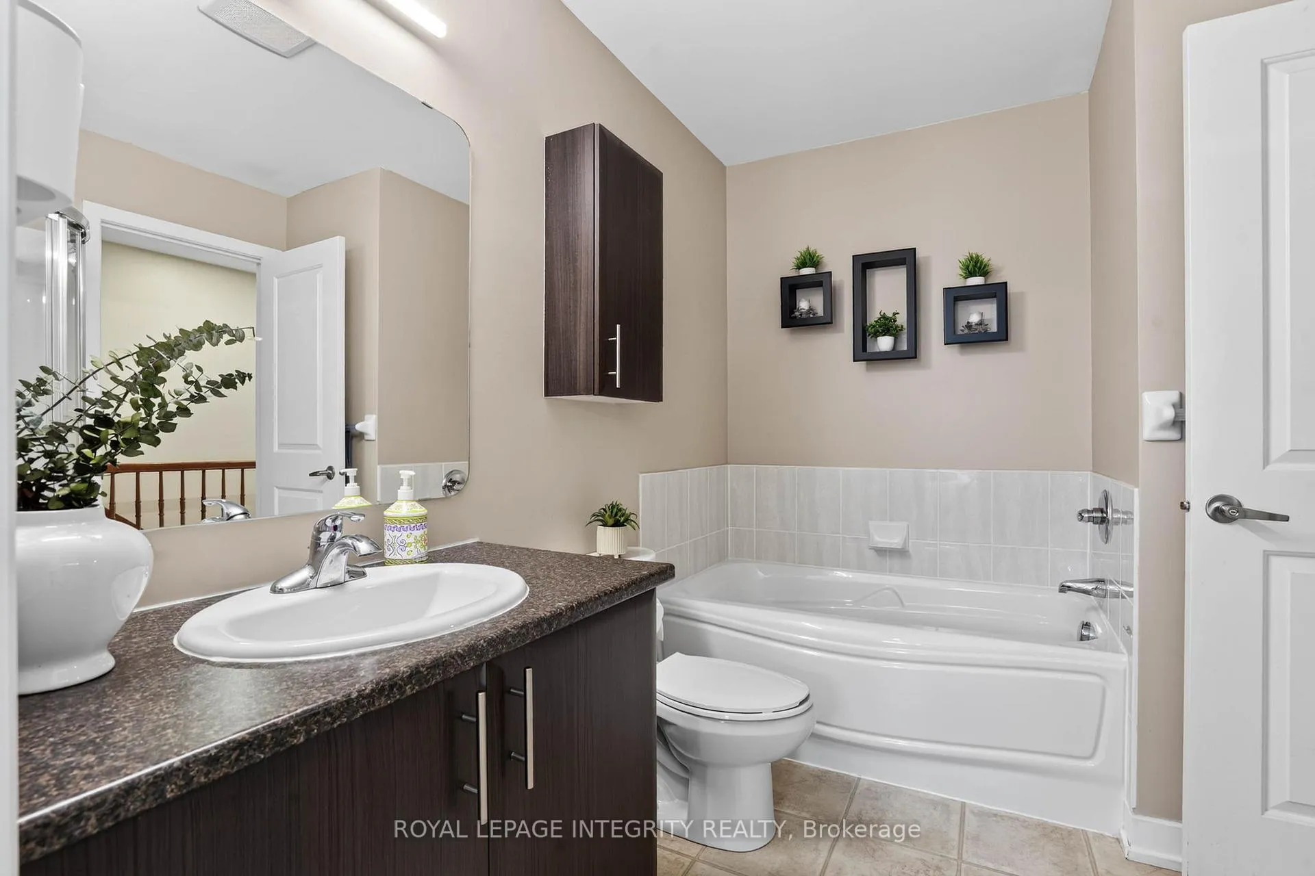 Photo 29 of Unit C, 4528 Innes Road, Ottawa, Avalon East — HOMEH