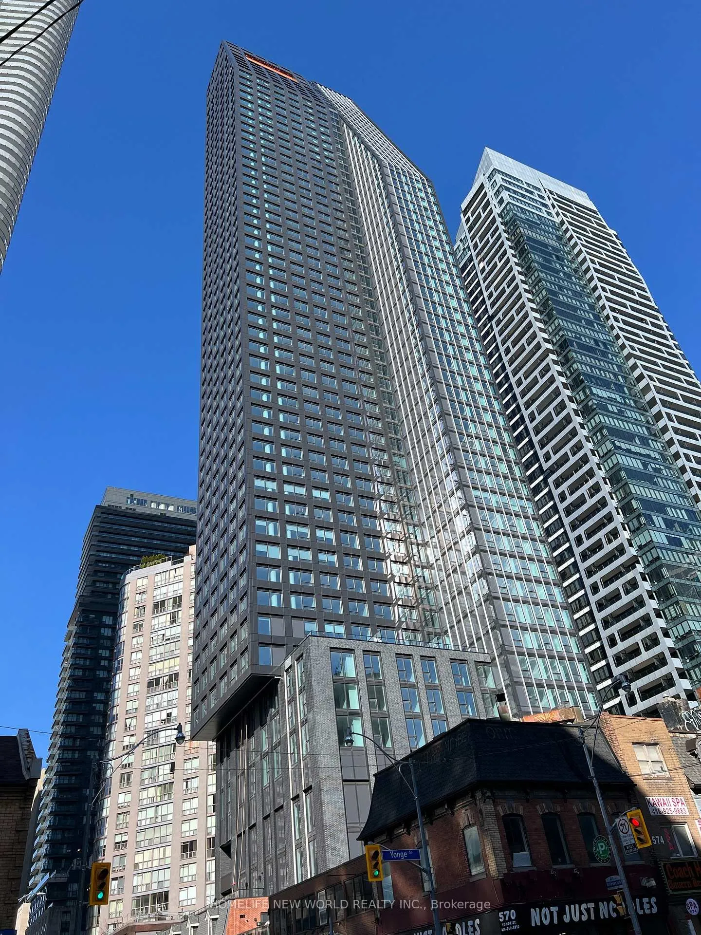 Front of Unit 3602, 8 Wellesley Street W