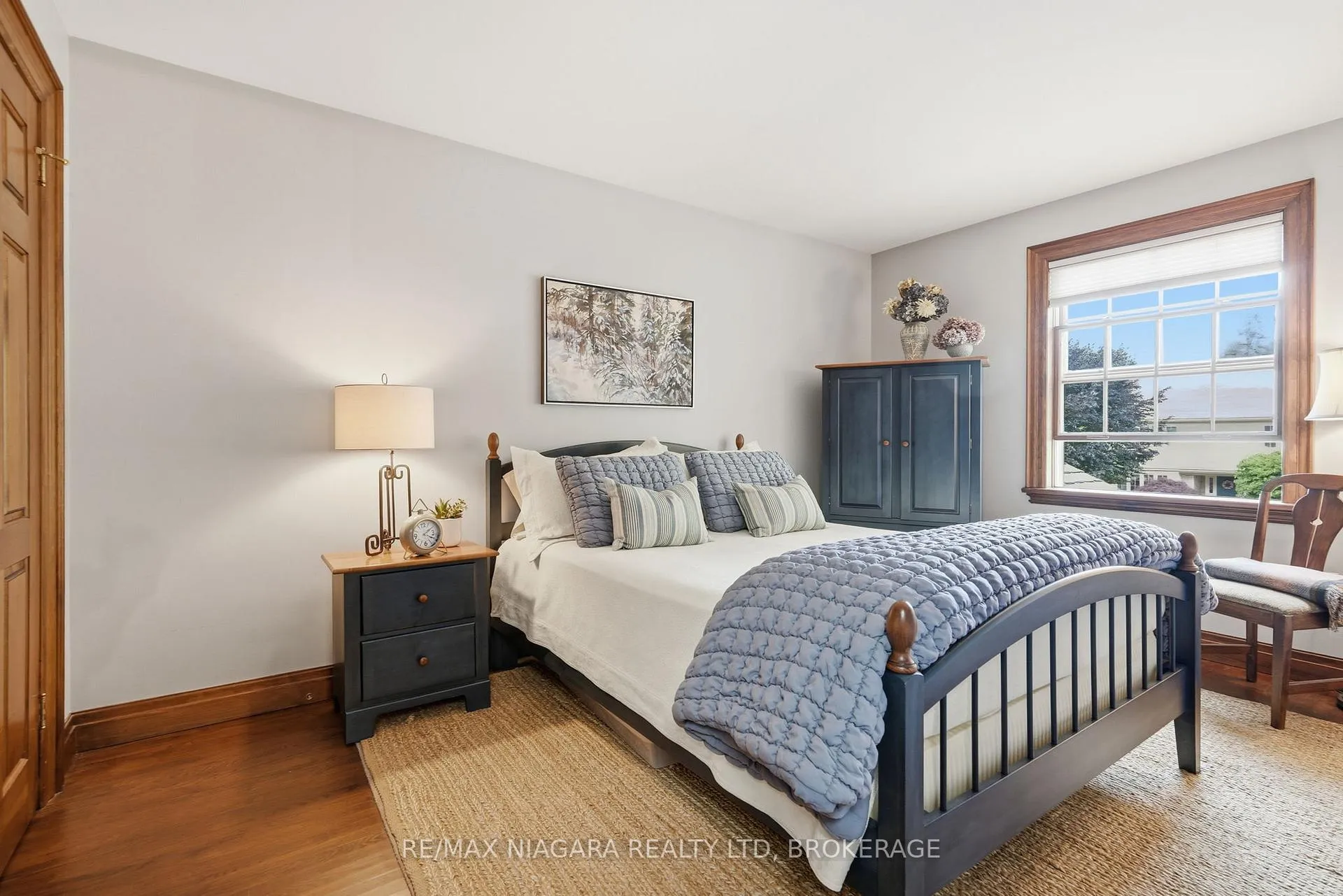 Photo 29 of 99 Port Master Drive, St. Catharines, Martindale Pond — HOMEH