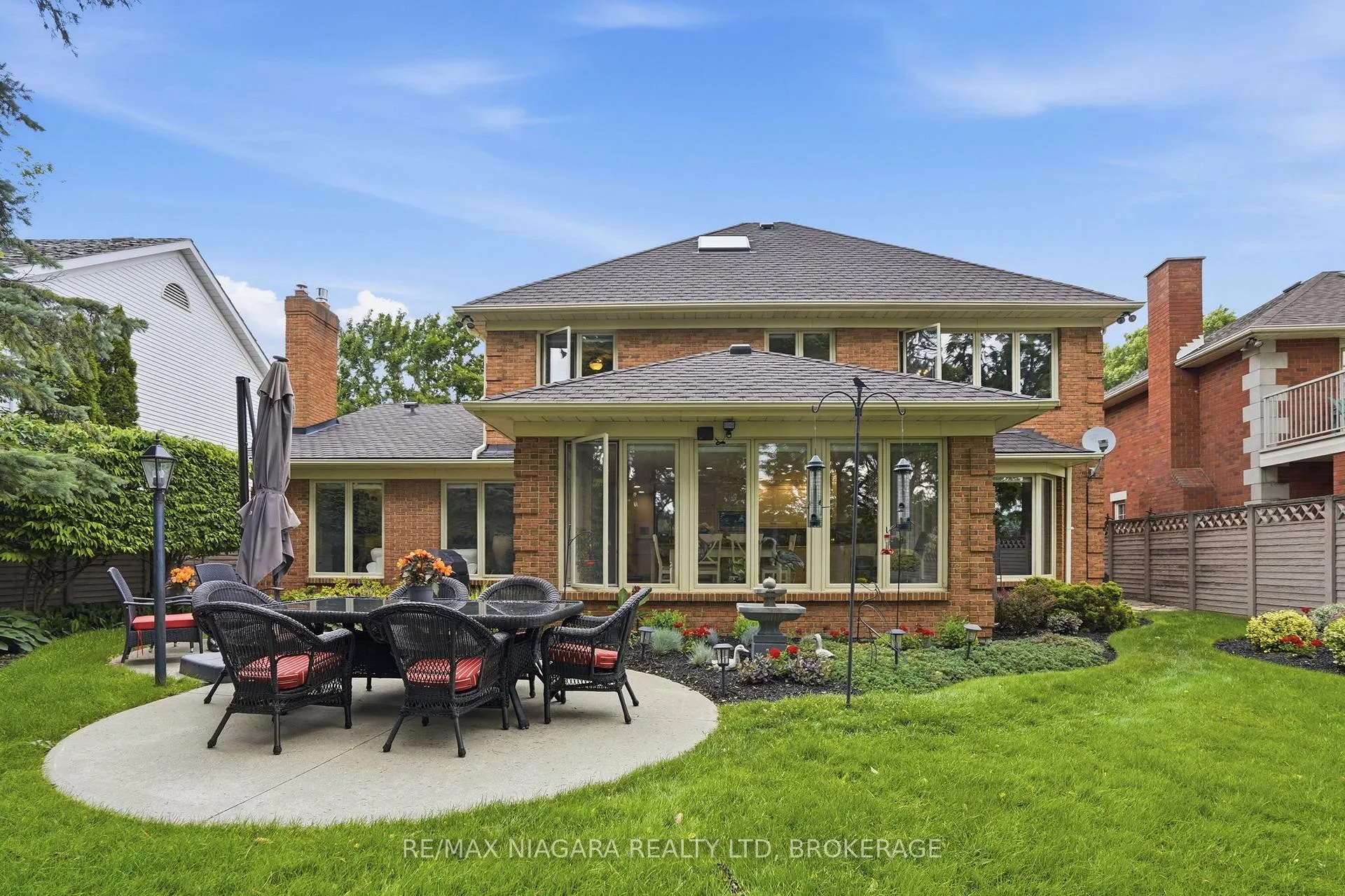 Photo 39 of 99 Port Master Drive, St. Catharines, Martindale Pond — HOMEH
