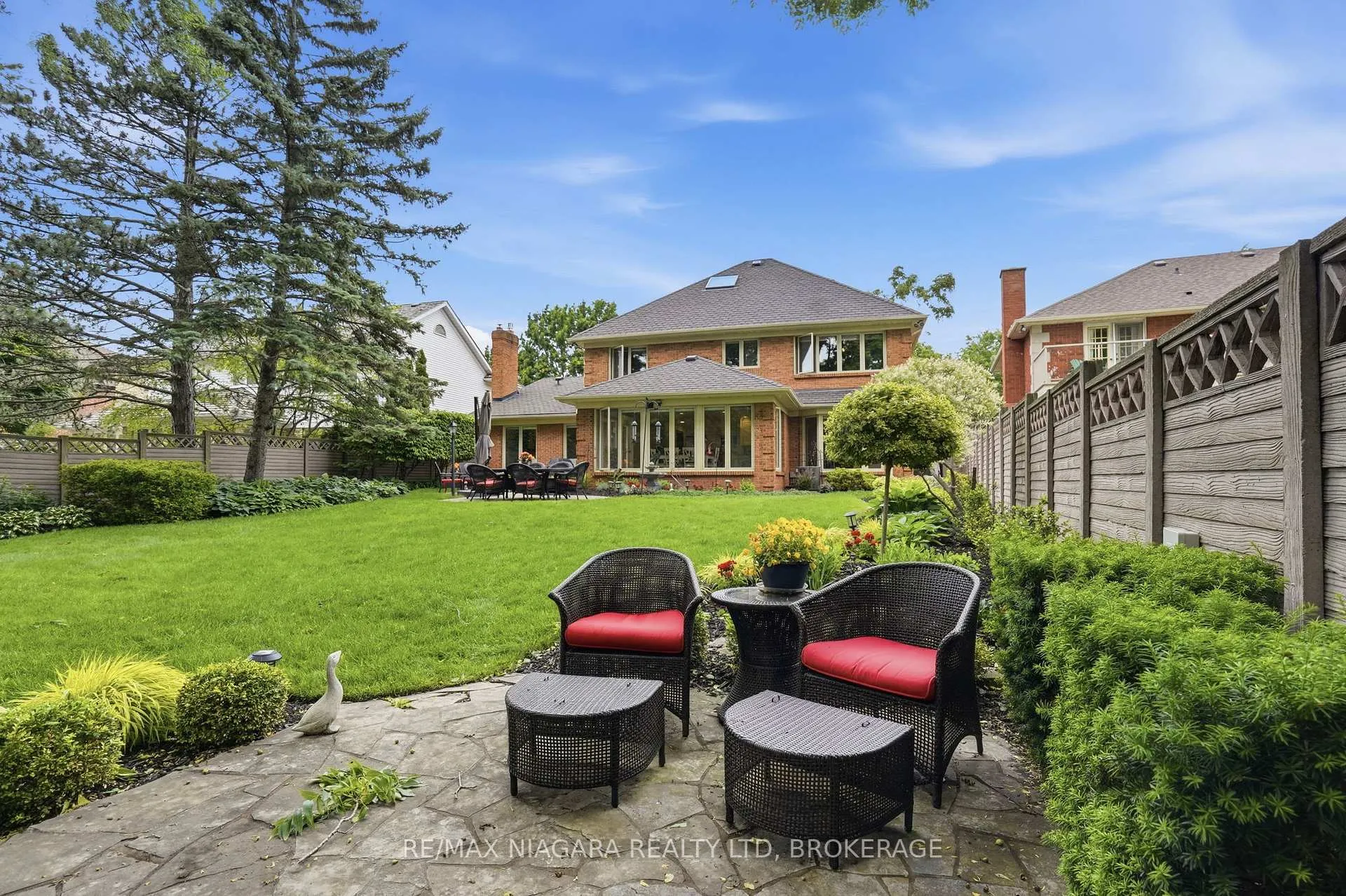 Photo 43 of 99 Port Master Drive, St. Catharines, Martindale Pond — HOMEH