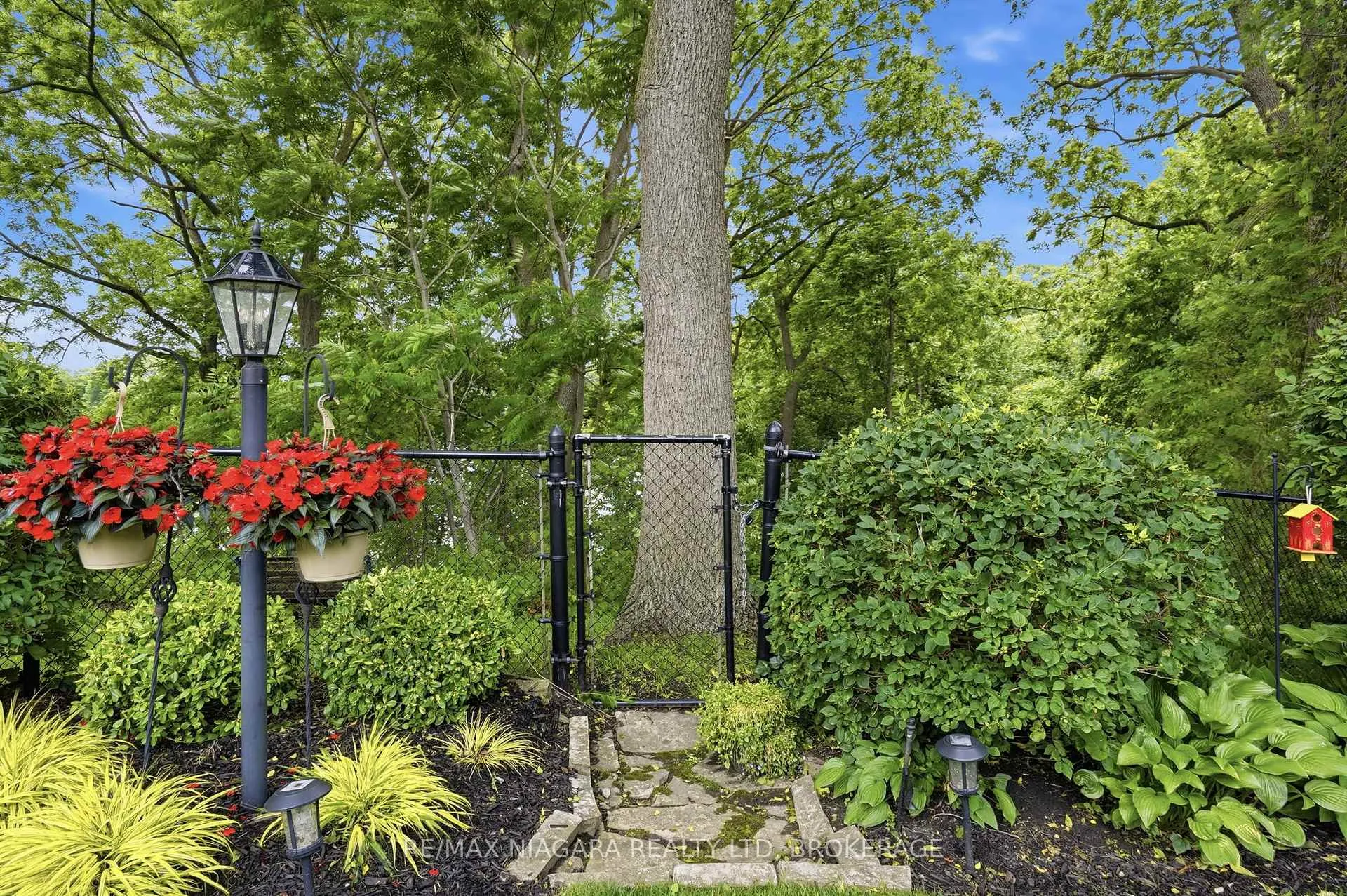 Photo 47 of 99 Port Master Drive, St. Catharines, Martindale Pond — HOMEH