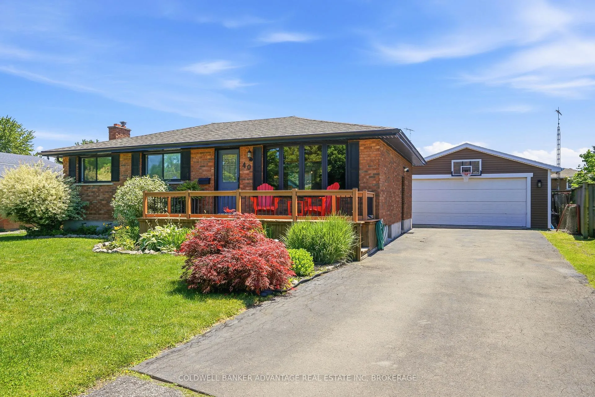 Photo 1 of 40 Wellbrook Boulevard, Welland, Prince Charles — HOMEH