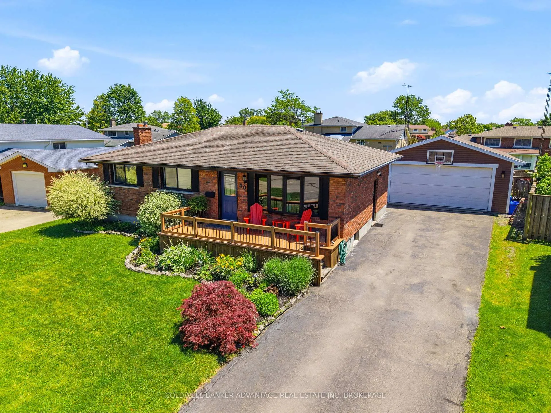 Photo 4 of 40 Wellbrook Boulevard, Welland, Prince Charles — HOMEH