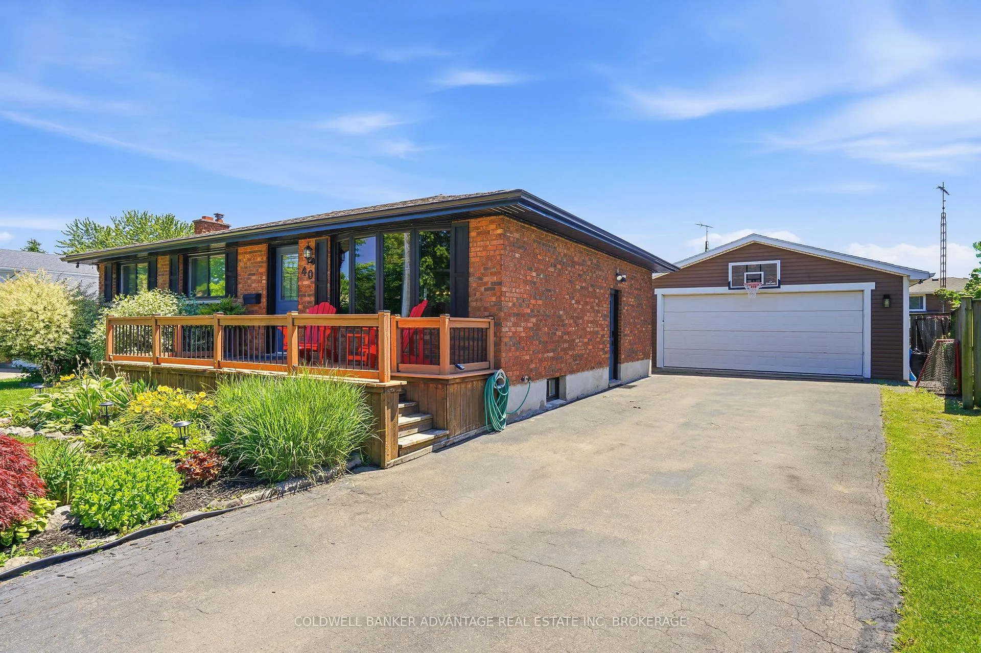 Photo 39 of 40 Wellbrook Boulevard, Welland, Prince Charles — HOMEH