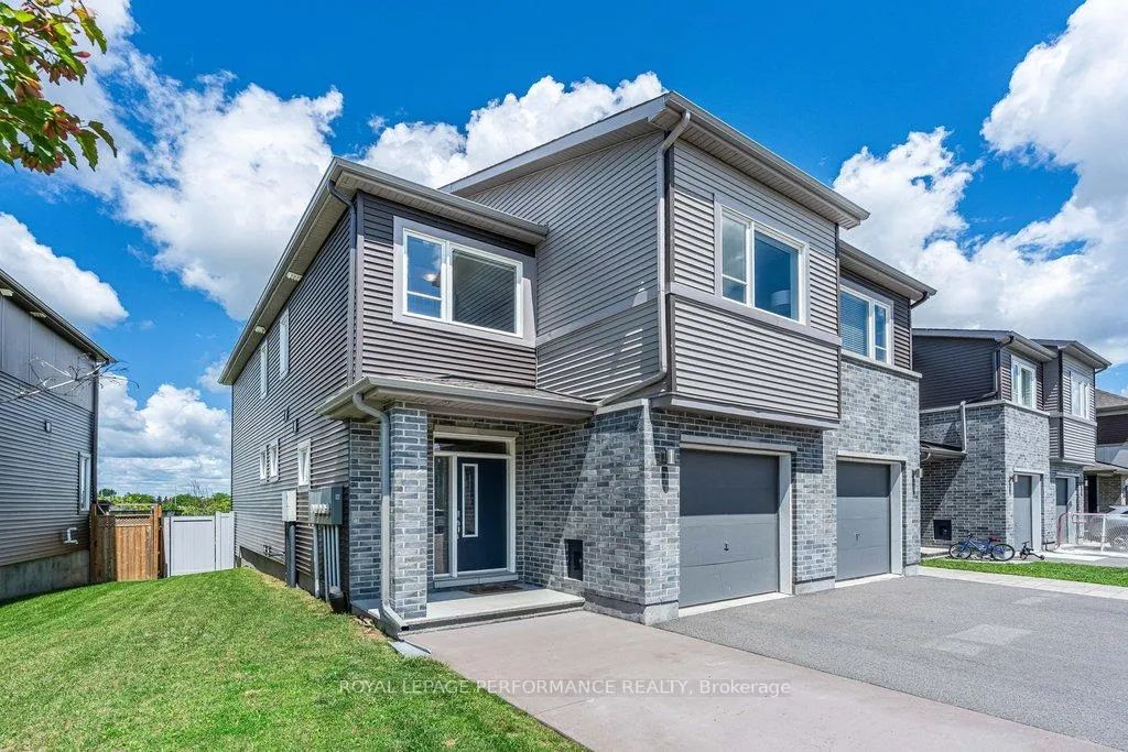 Photo 2 of 23 Stokes Drive, Carleton Place, Carleton Place — HOMEH