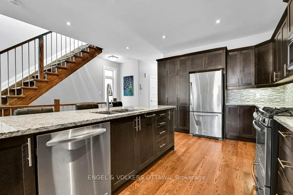 Photo 7 of 331 Duncairn Avenue, Ottawa, Westboro/Hampton Park — HOMEH