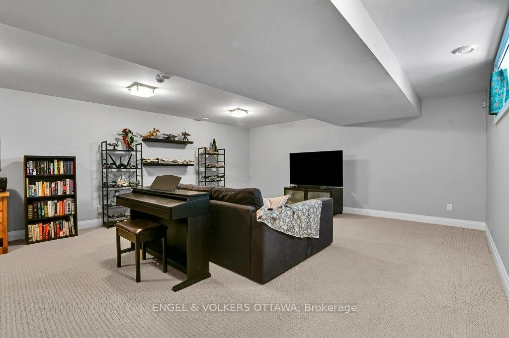 Photo 26 of 331 Duncairn Avenue, Ottawa, Westboro/Hampton Park — HOMEH