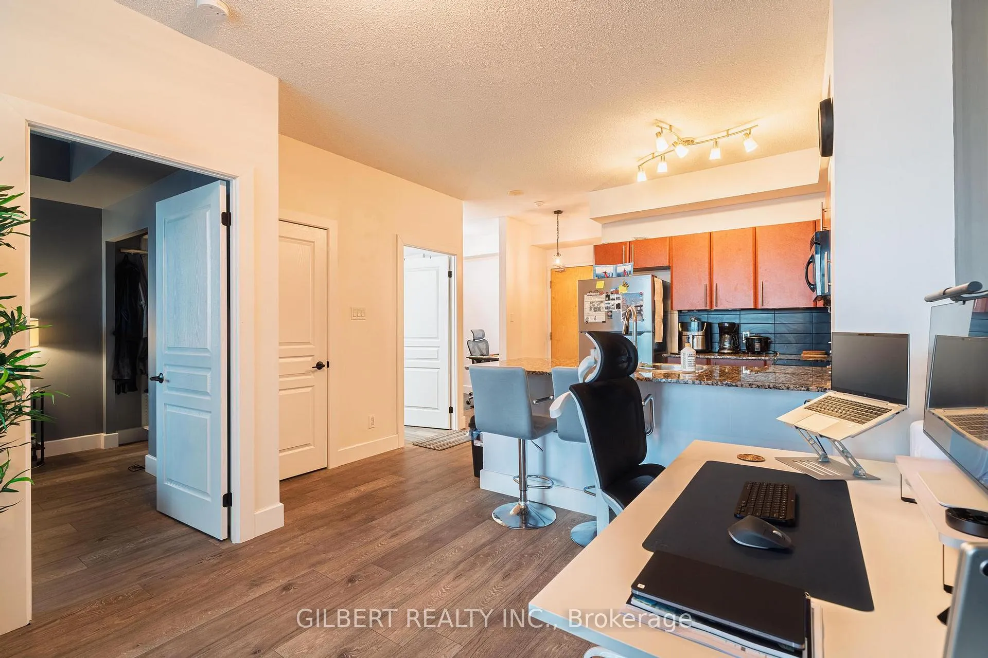 Photo 14 of Unit 1603, 3515 Kariya Drive, Mississauga, Fairview — HOMEH