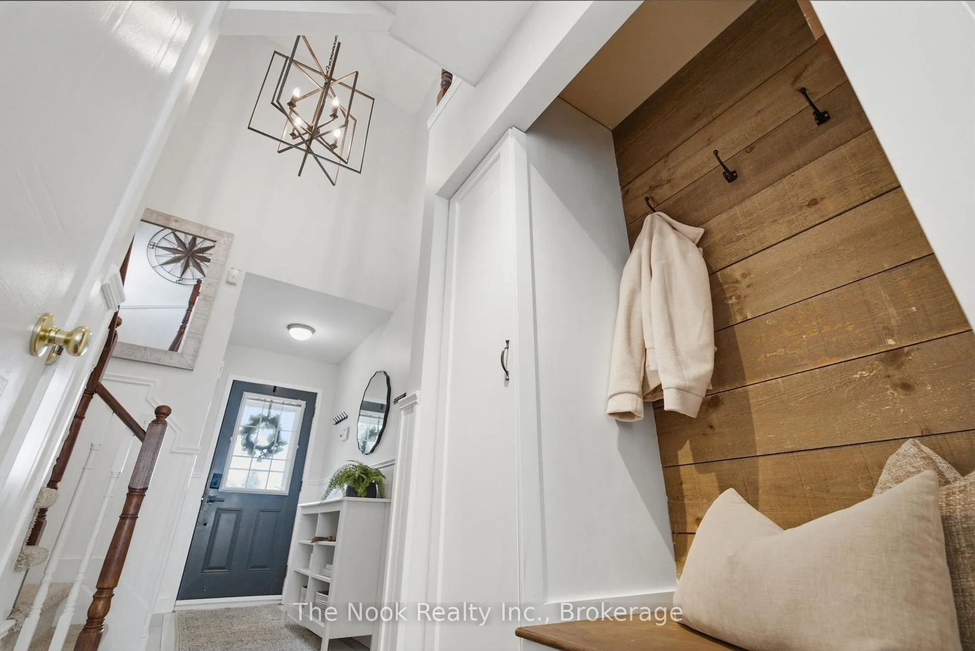 Photo 6 of 82 Mallory Street, Clarington, Courtice — HOMEH