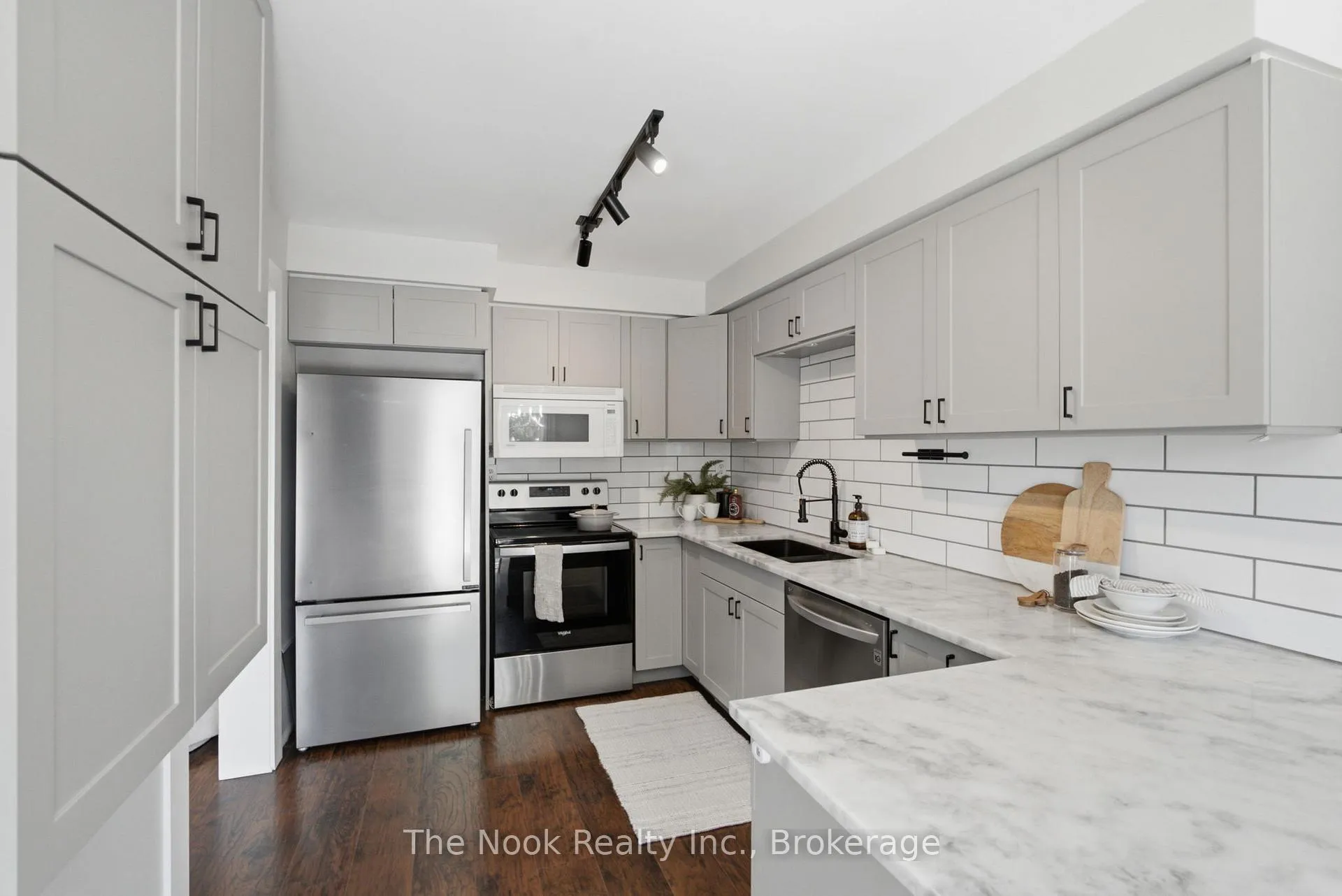 Photo 17 of 82 Mallory Street, Clarington, Courtice — HOMEH