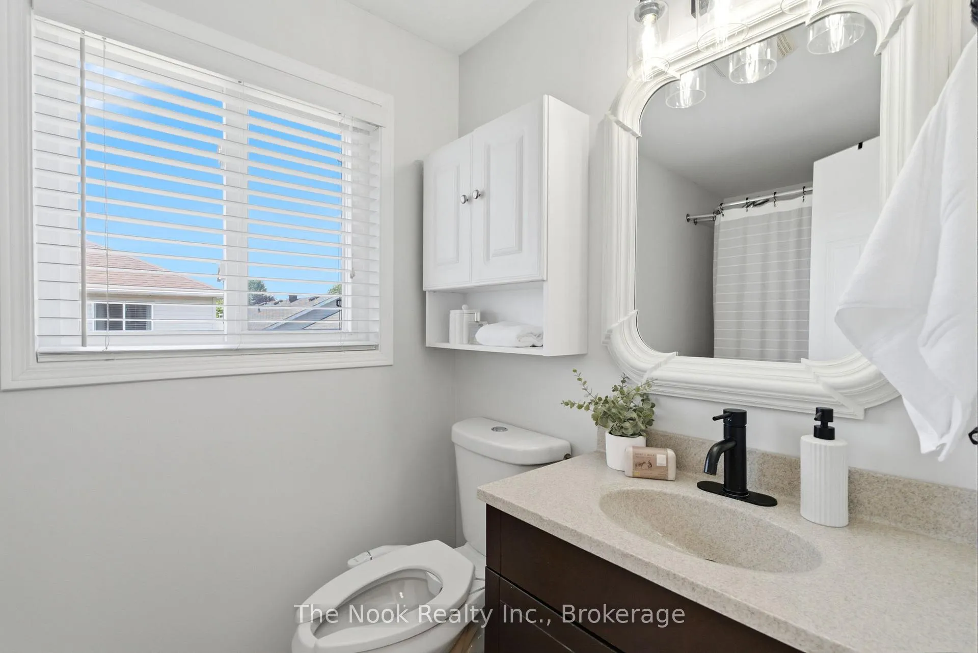 Photo 26 of 82 Mallory Street, Clarington, Courtice — HOMEH