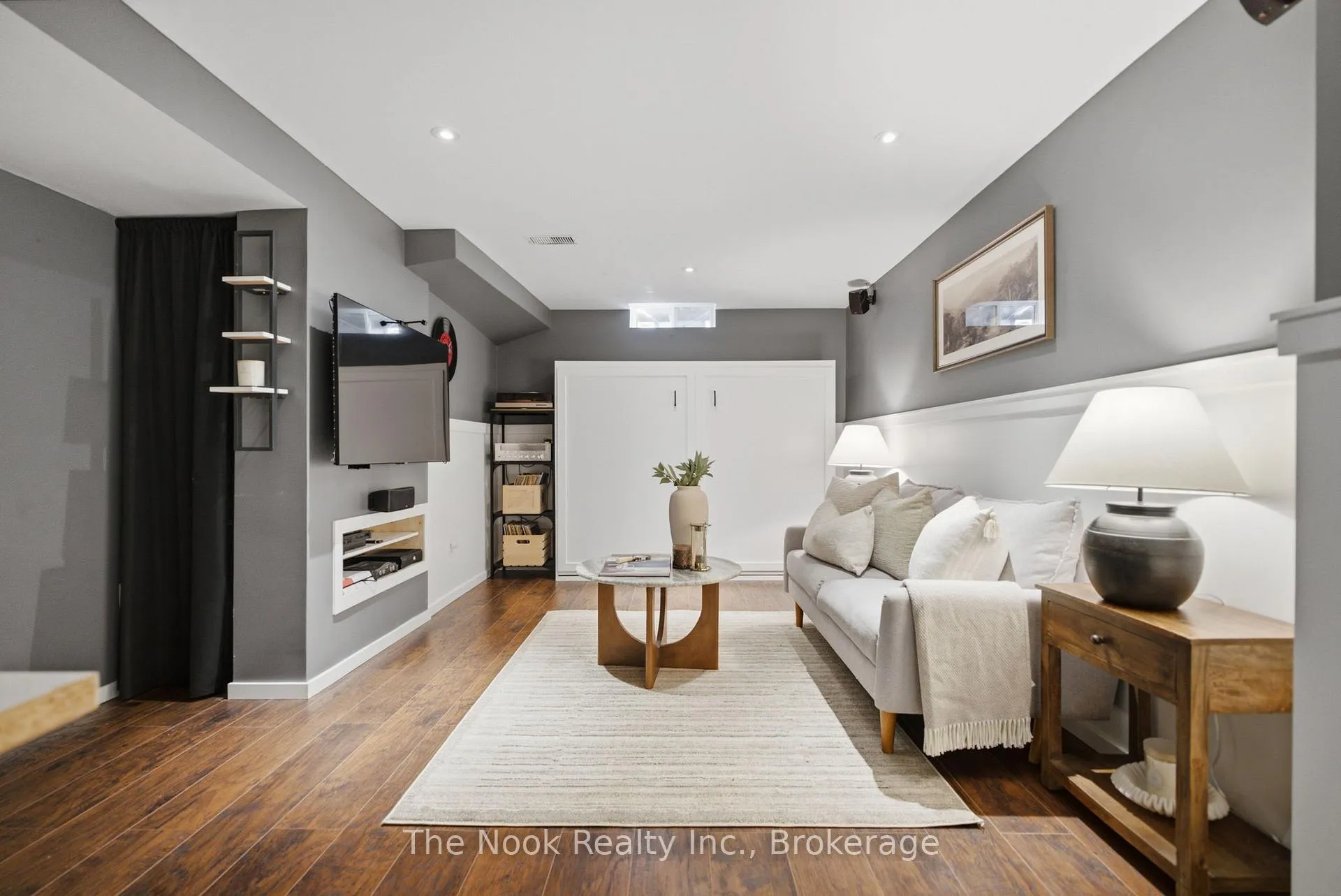 Photo 35 of 82 Mallory Street, Clarington, Courtice — HOMEH