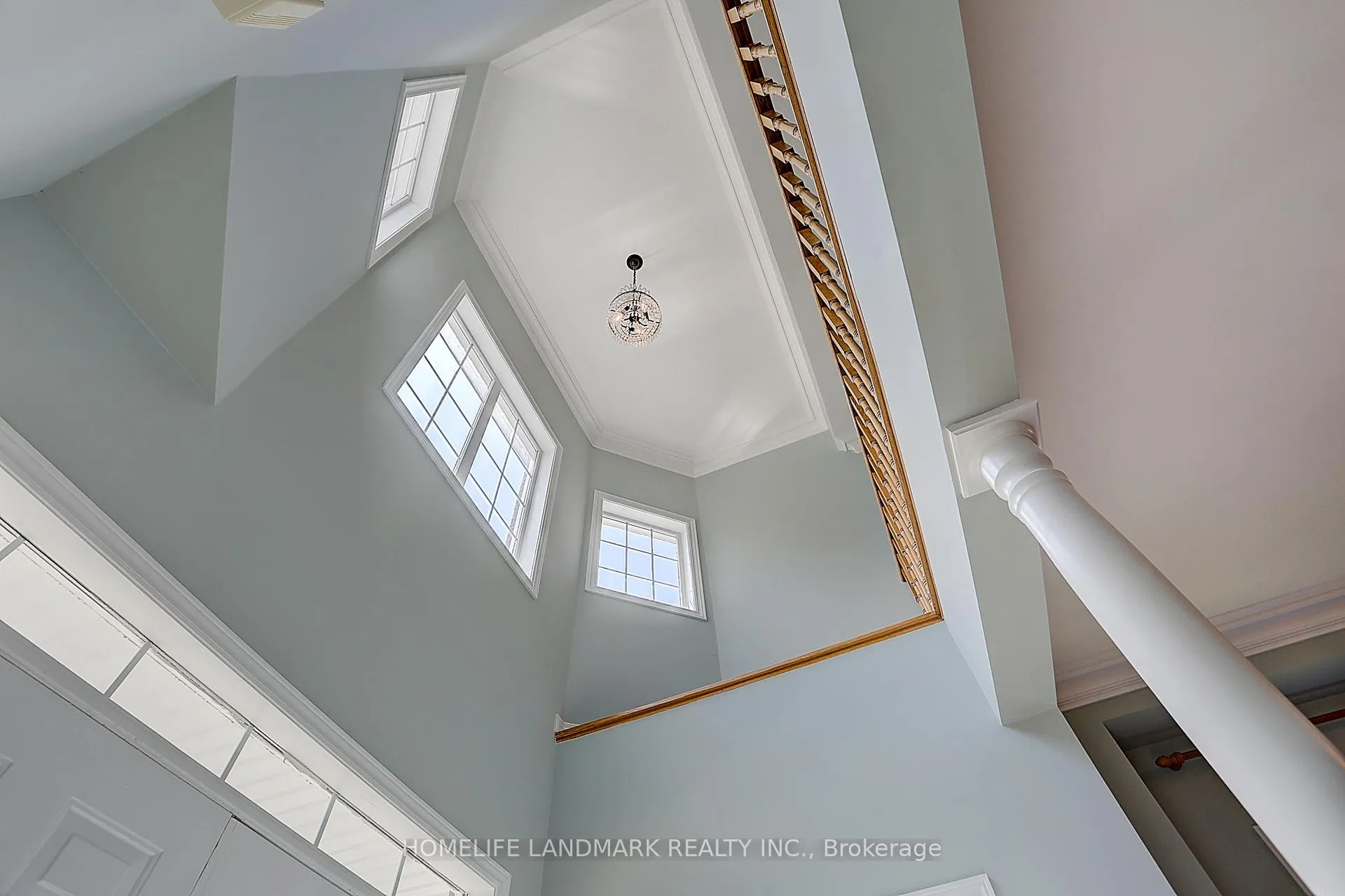 Photo 3 of 88 Elmrill Road, Markham, Berczy — HOMEH