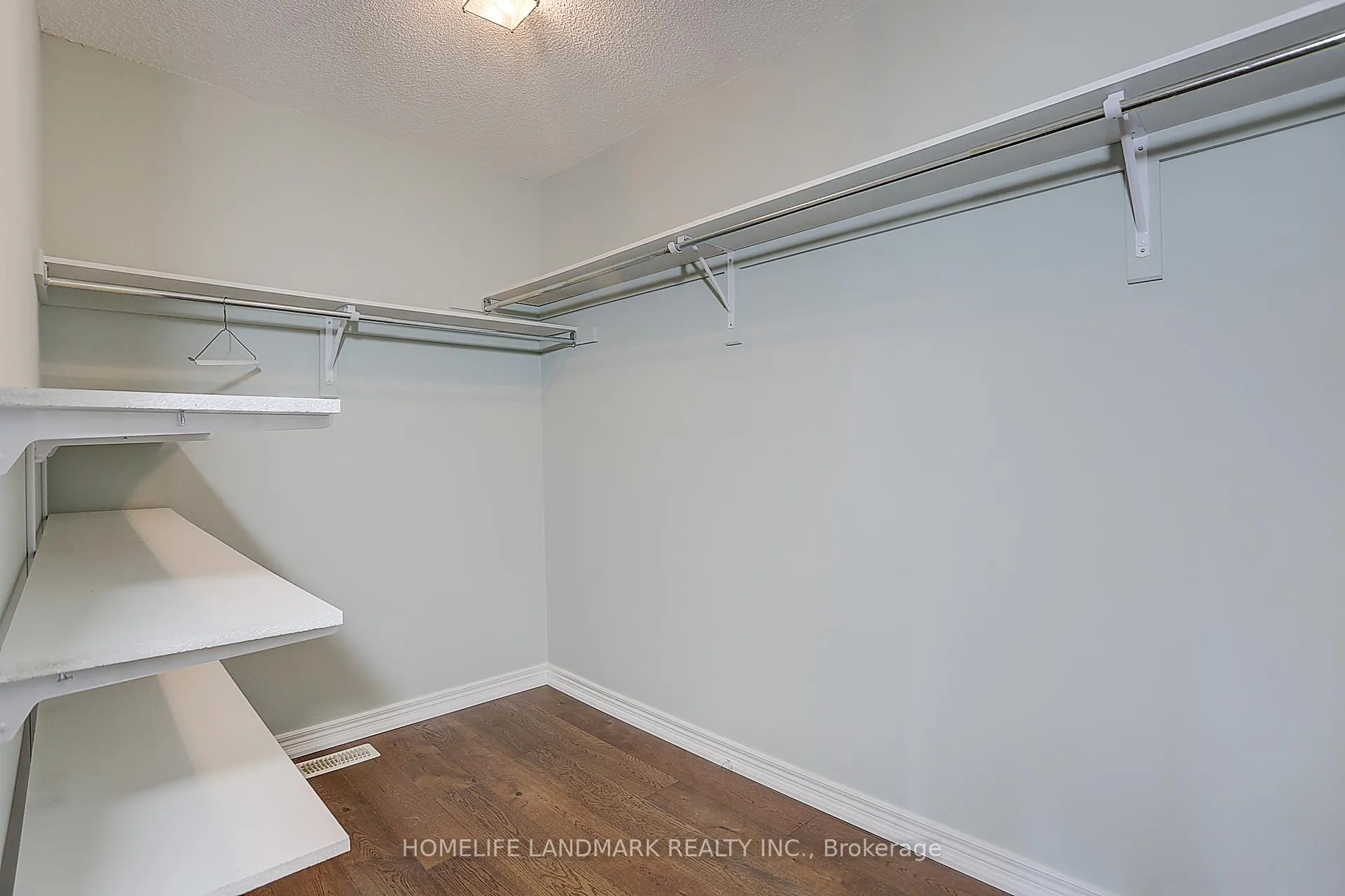 Photo 19 of 88 Elmrill Road, Markham, Berczy — HOMEH