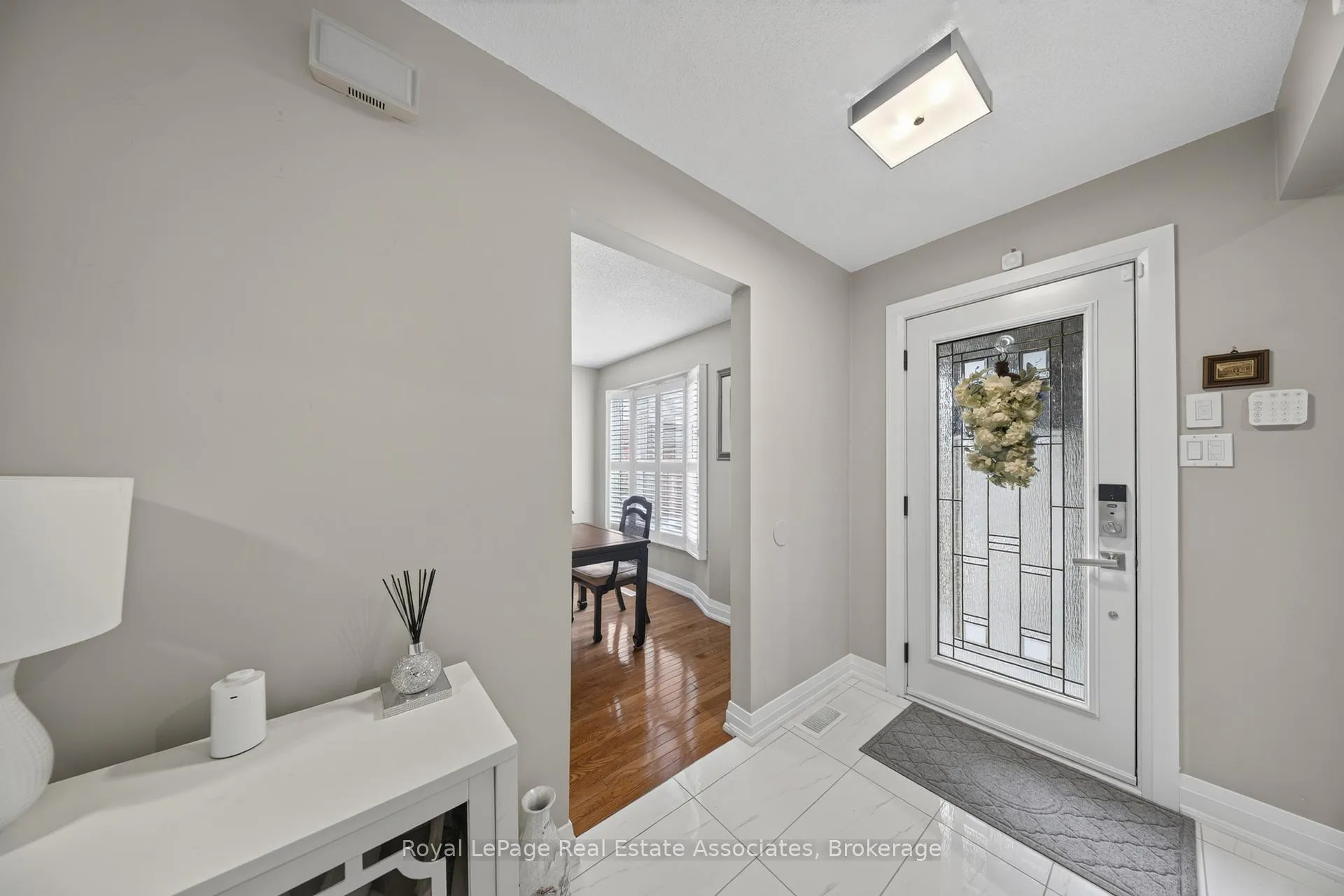 Photo 6 of 30 Hallen Road, Brampton, Fletcher's West — HOMEH