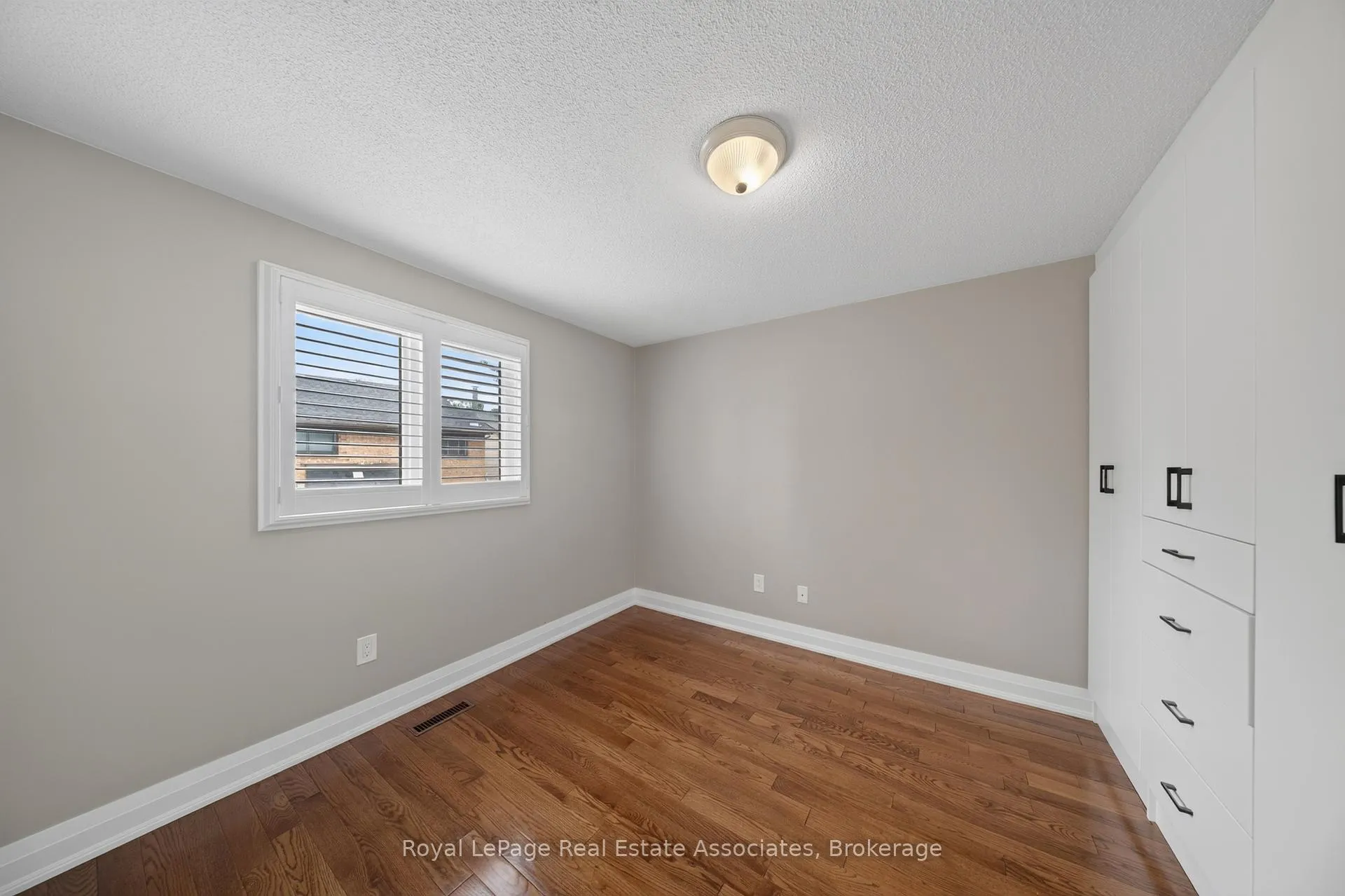 Photo 27 of 30 Hallen Road, Brampton, Fletcher's West — HOMEH