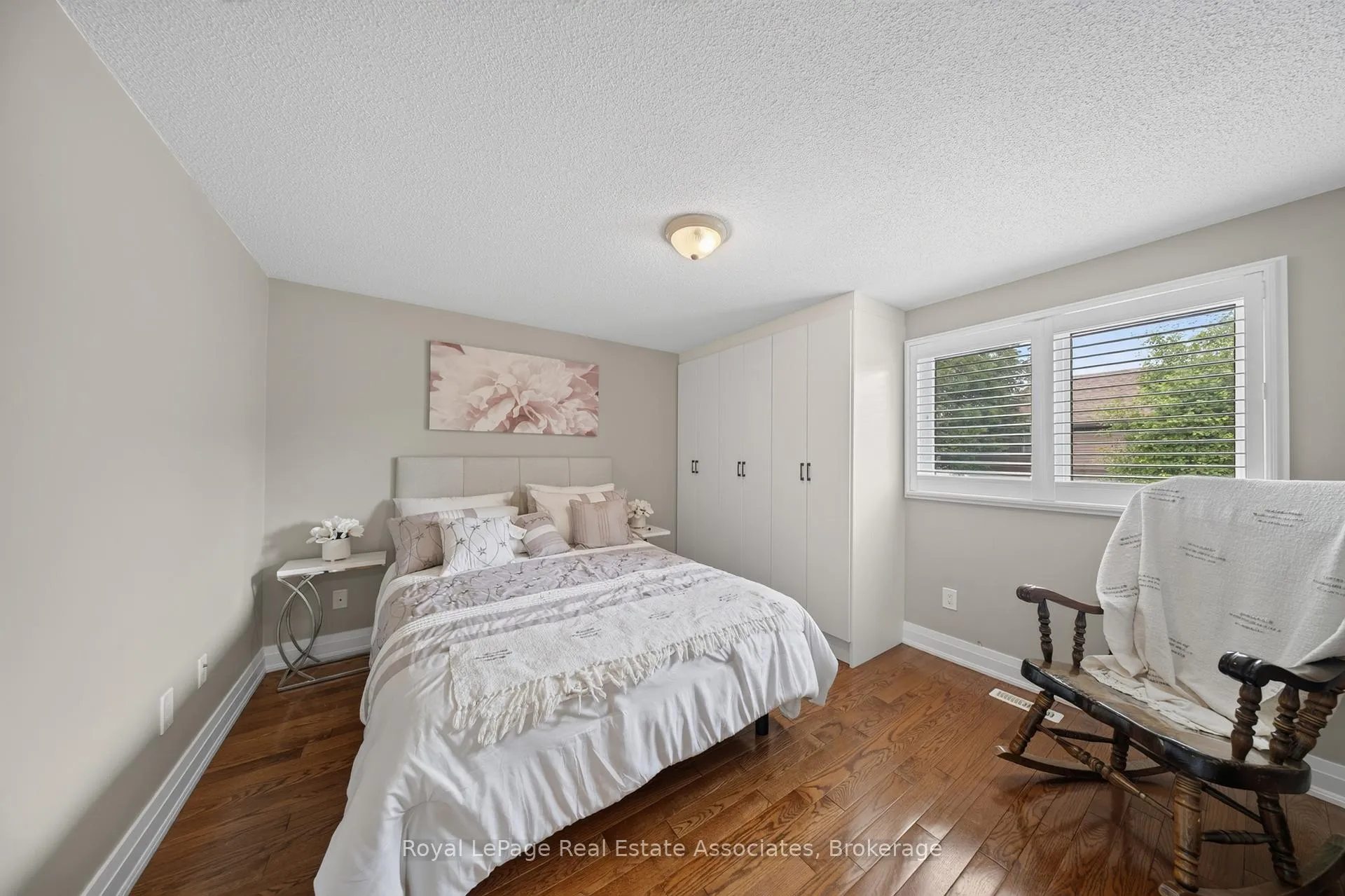 Photo 30 of 30 Hallen Road, Brampton, Fletcher's West — HOMEH