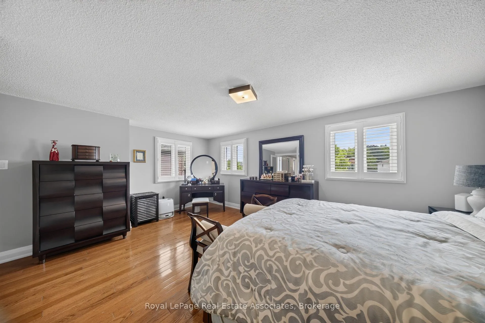 Photo 35 of 30 Hallen Road, Brampton, Fletcher's West — HOMEH