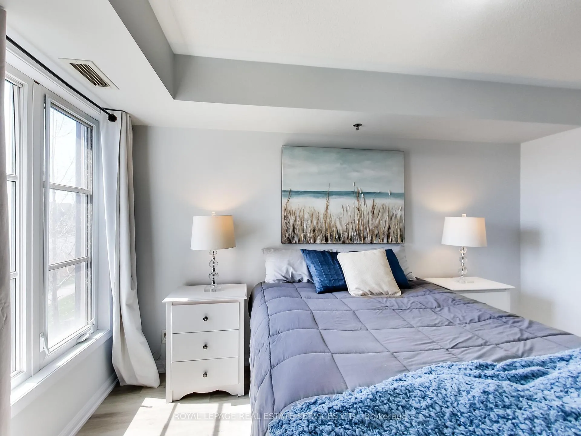Photo 20 of Unit 221, 3060 Rotary Way, Burlington, Alton — HOMEH