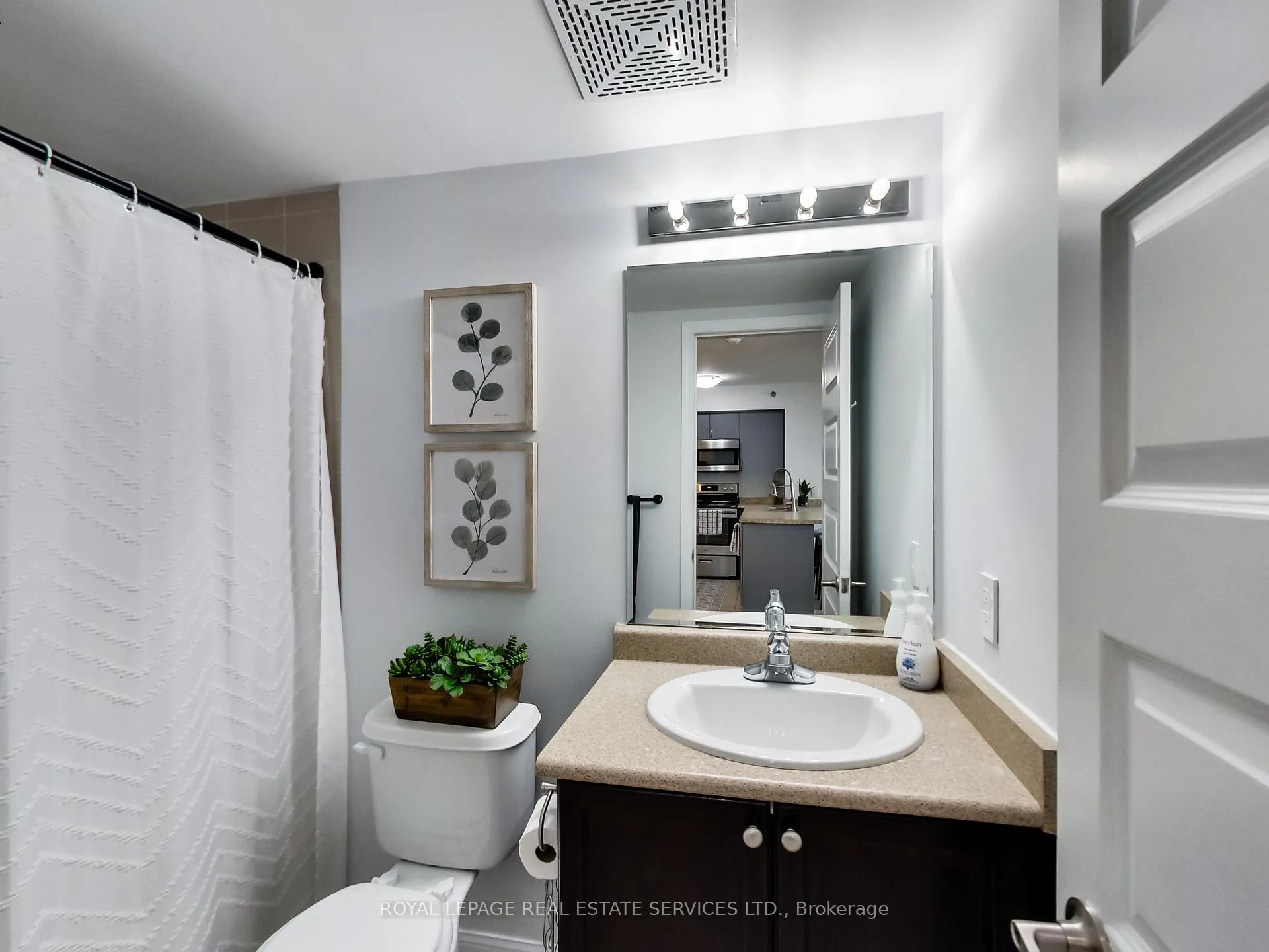 Photo 24 of Unit 221, 3060 Rotary Way, Burlington, Alton — HOMEH